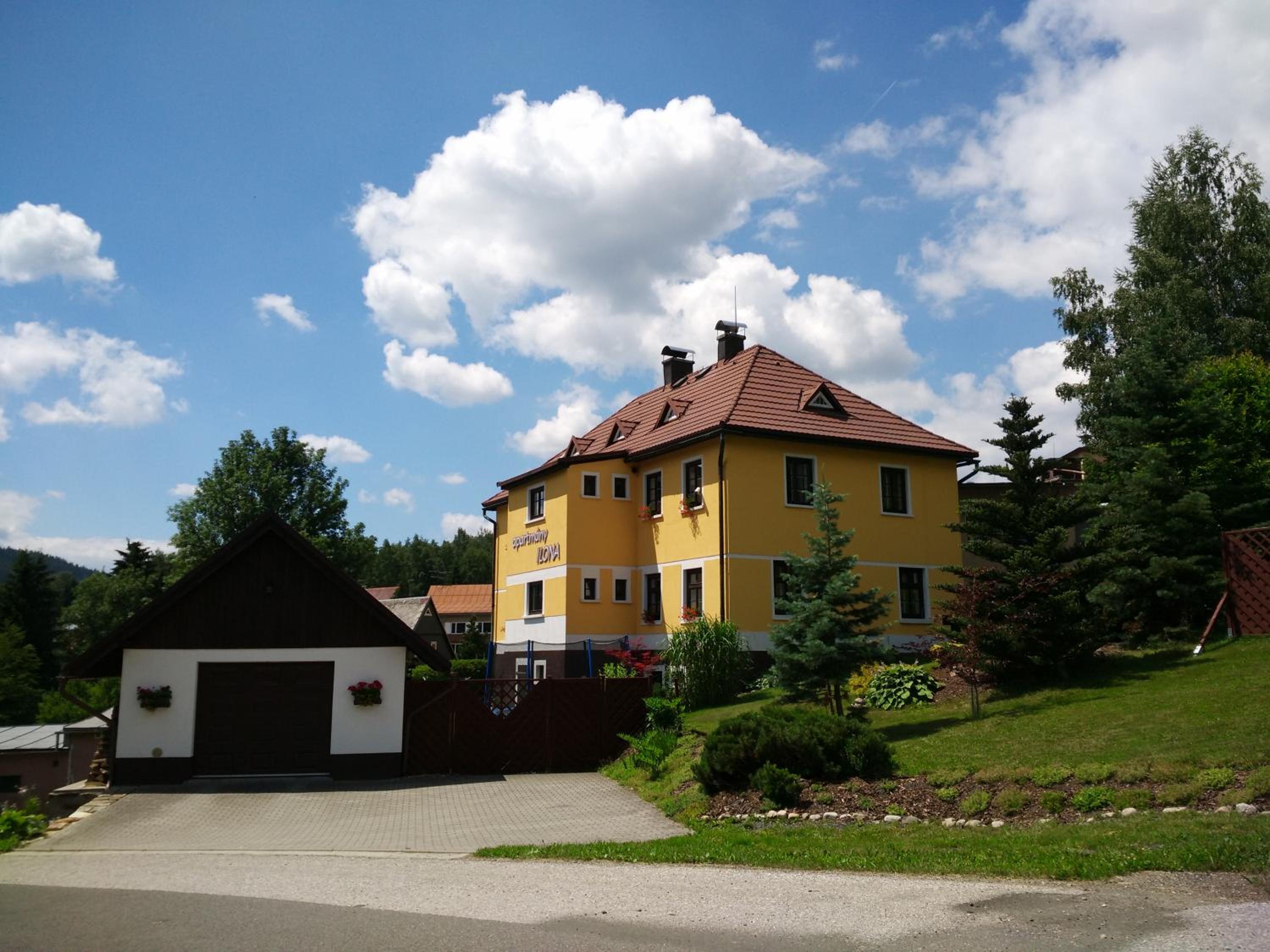Apartmány Ilona view 3