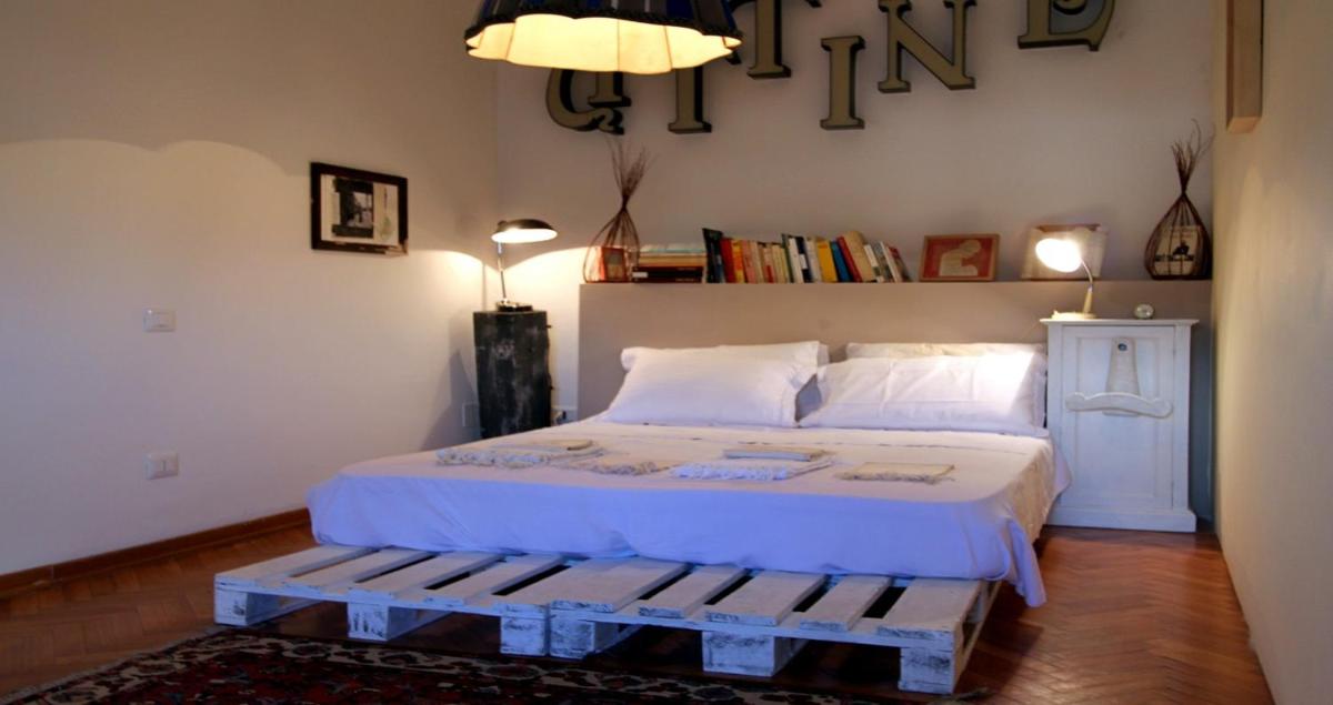Designer Penthouse Dome Square photo 5