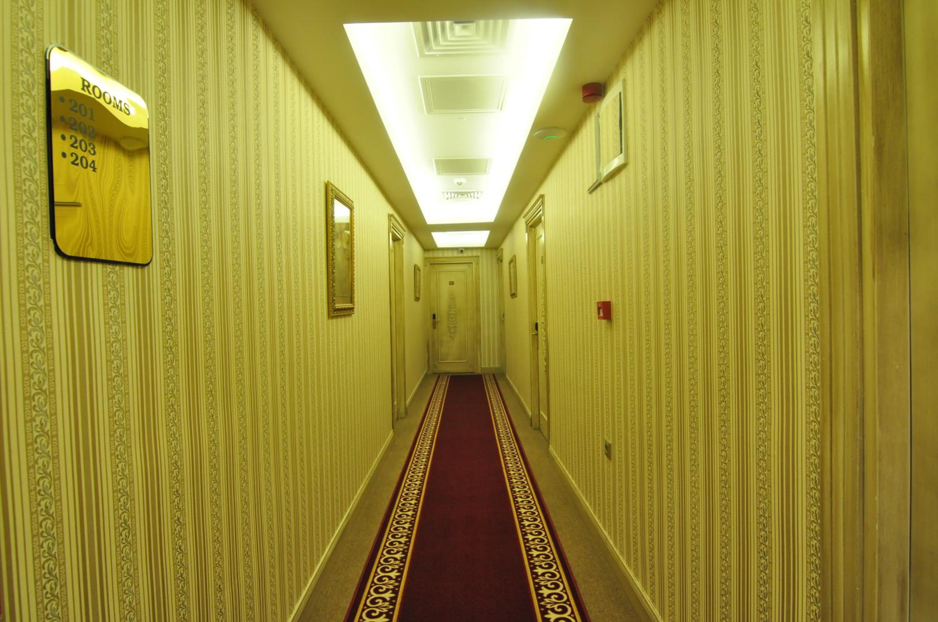 Apple Tree Otel - Image 41