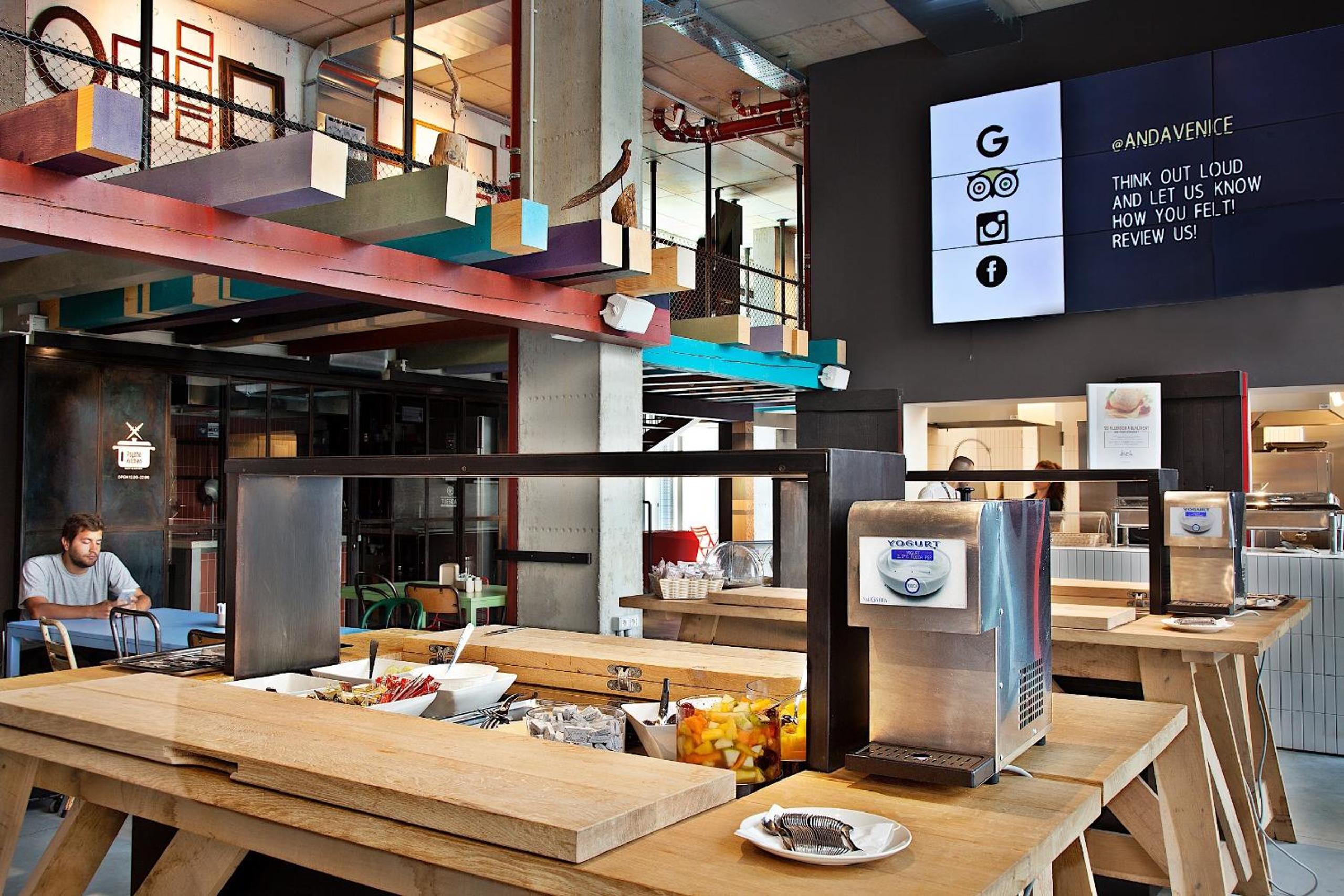 Anda Venice Hostel