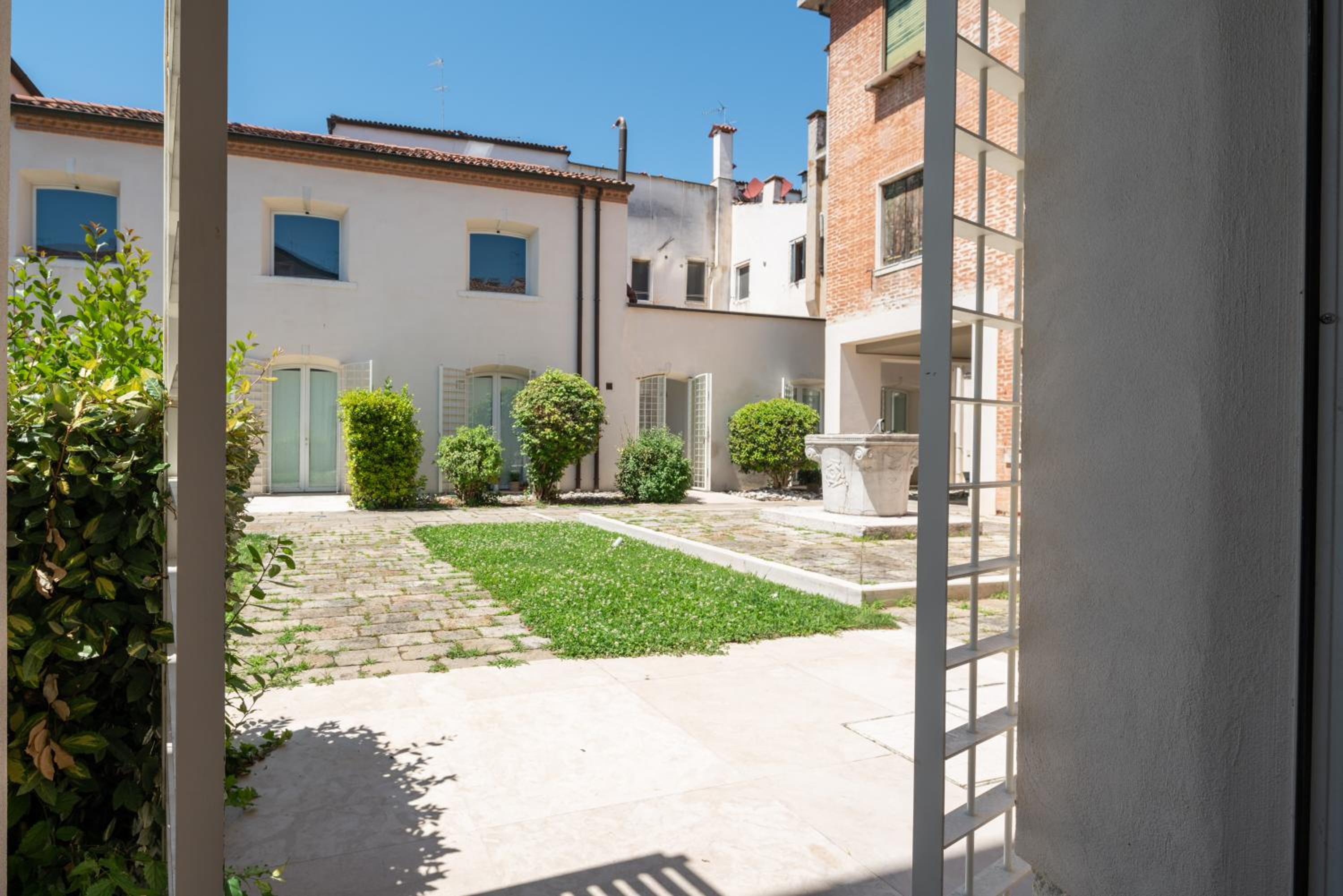 Cà degli Archi 2 by Venicescape