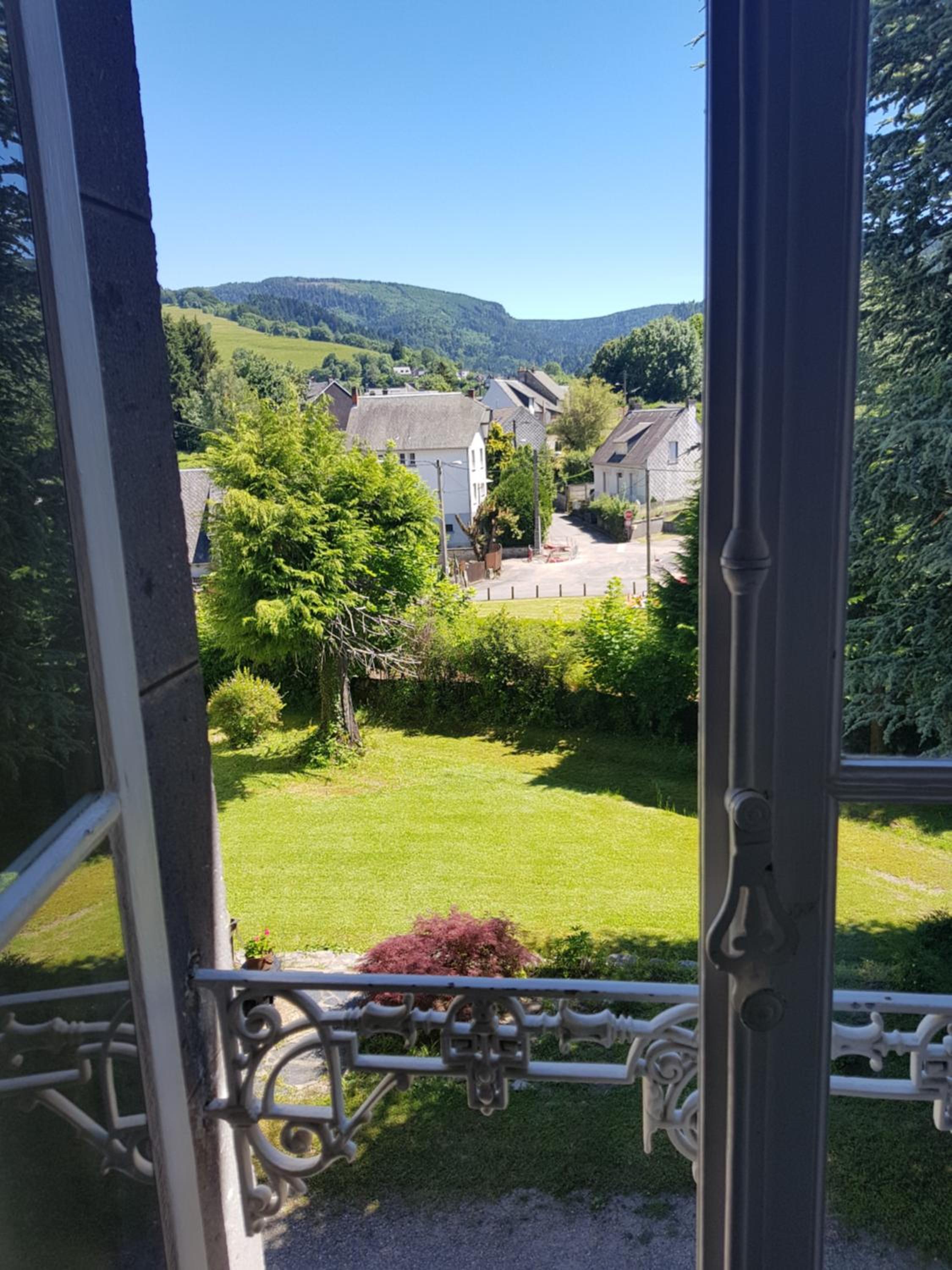 Domaine les Pradets view 5