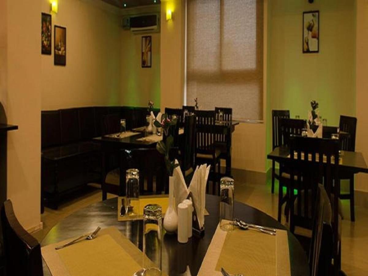 restaurant