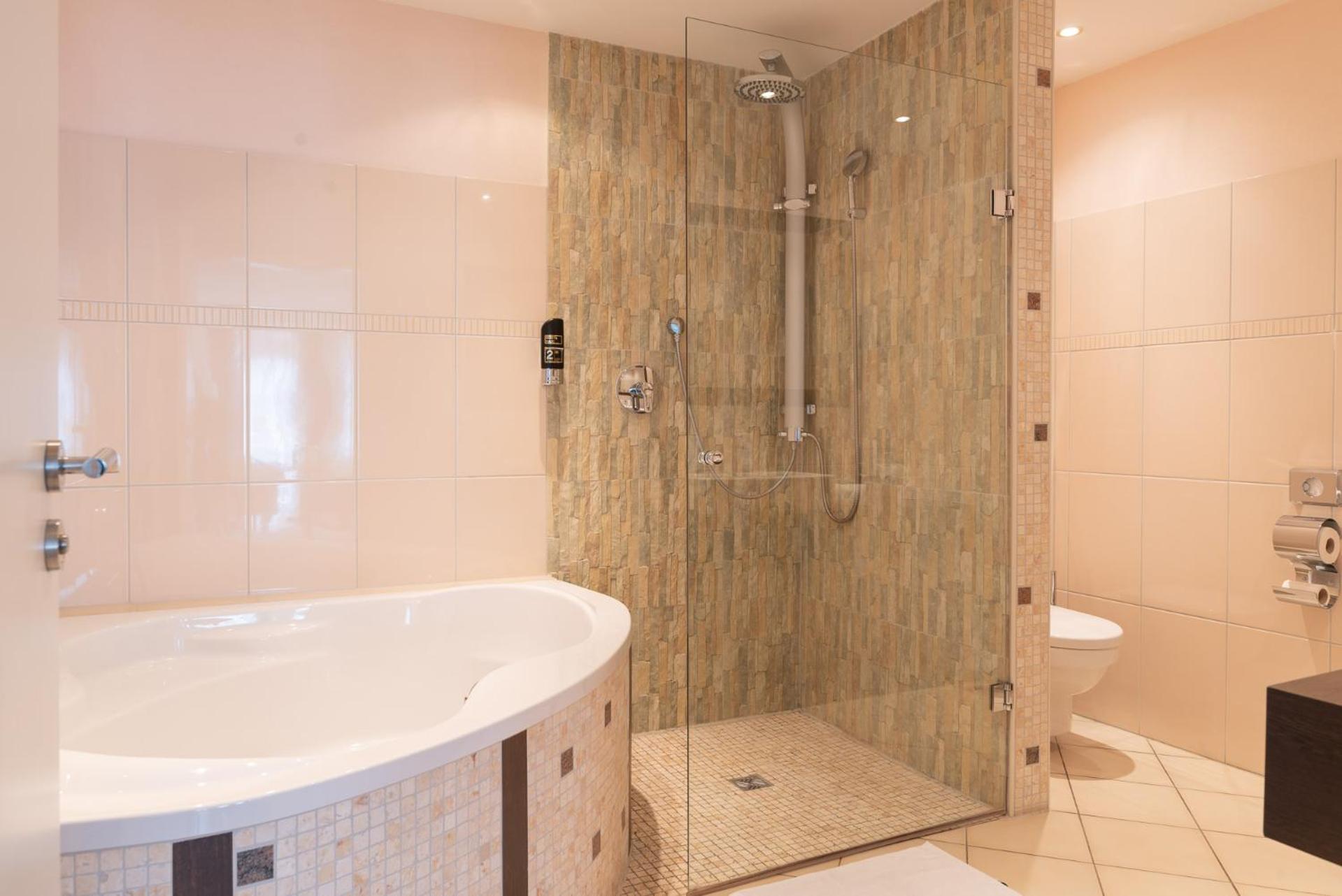 Hotel Central - Property Image 44