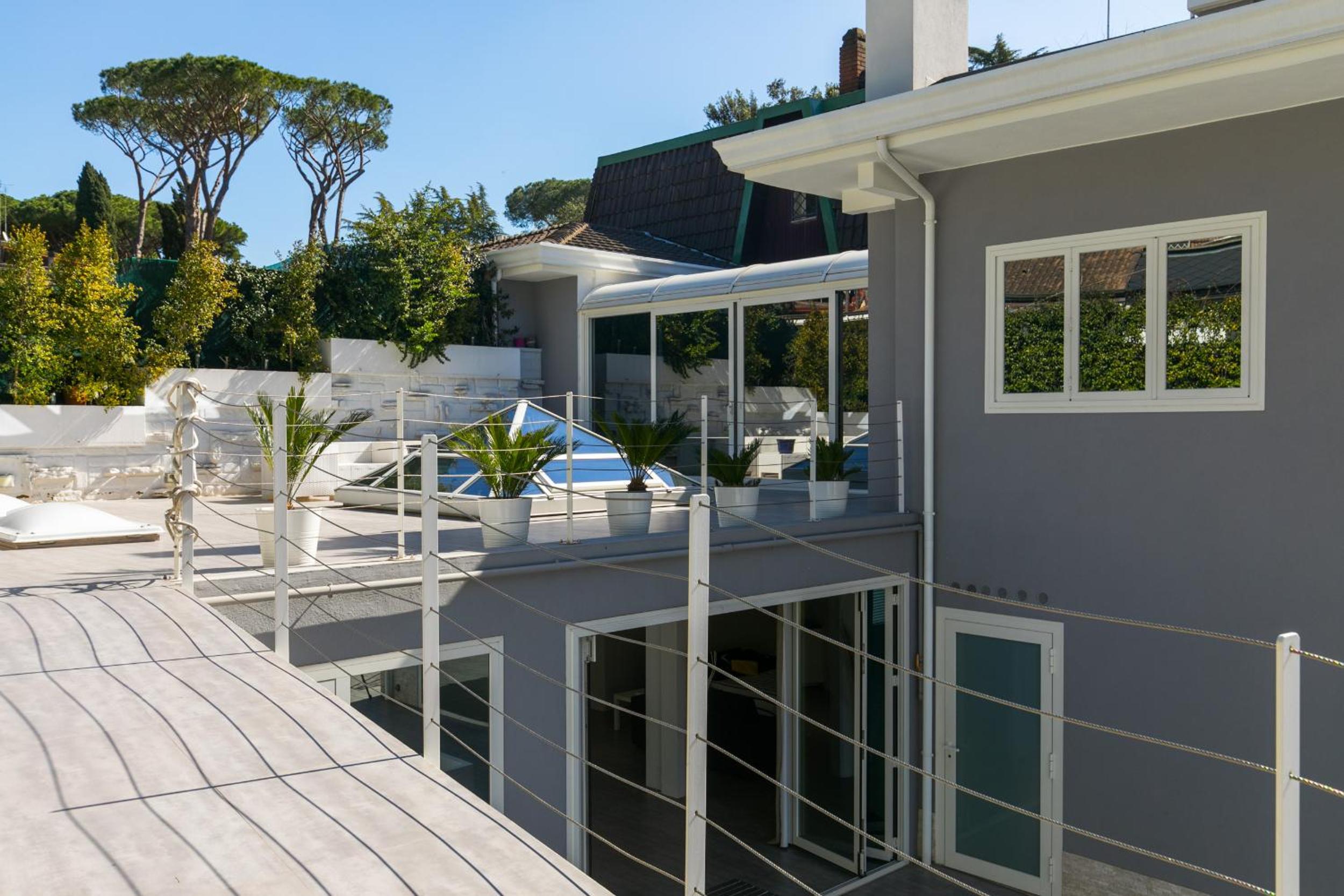 Niclas Luxury Apartments EUR
