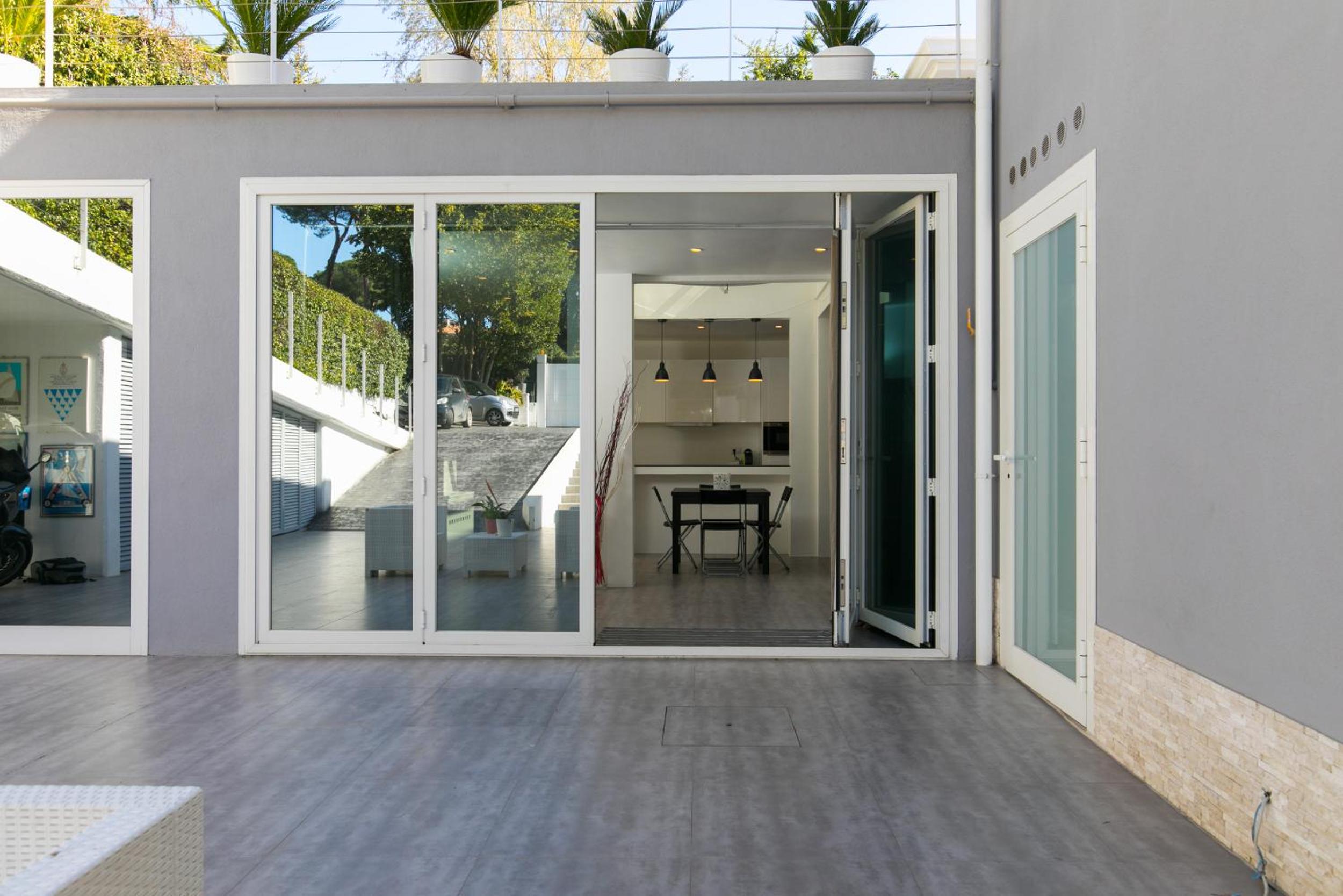Niclas Luxury Apartments EUR