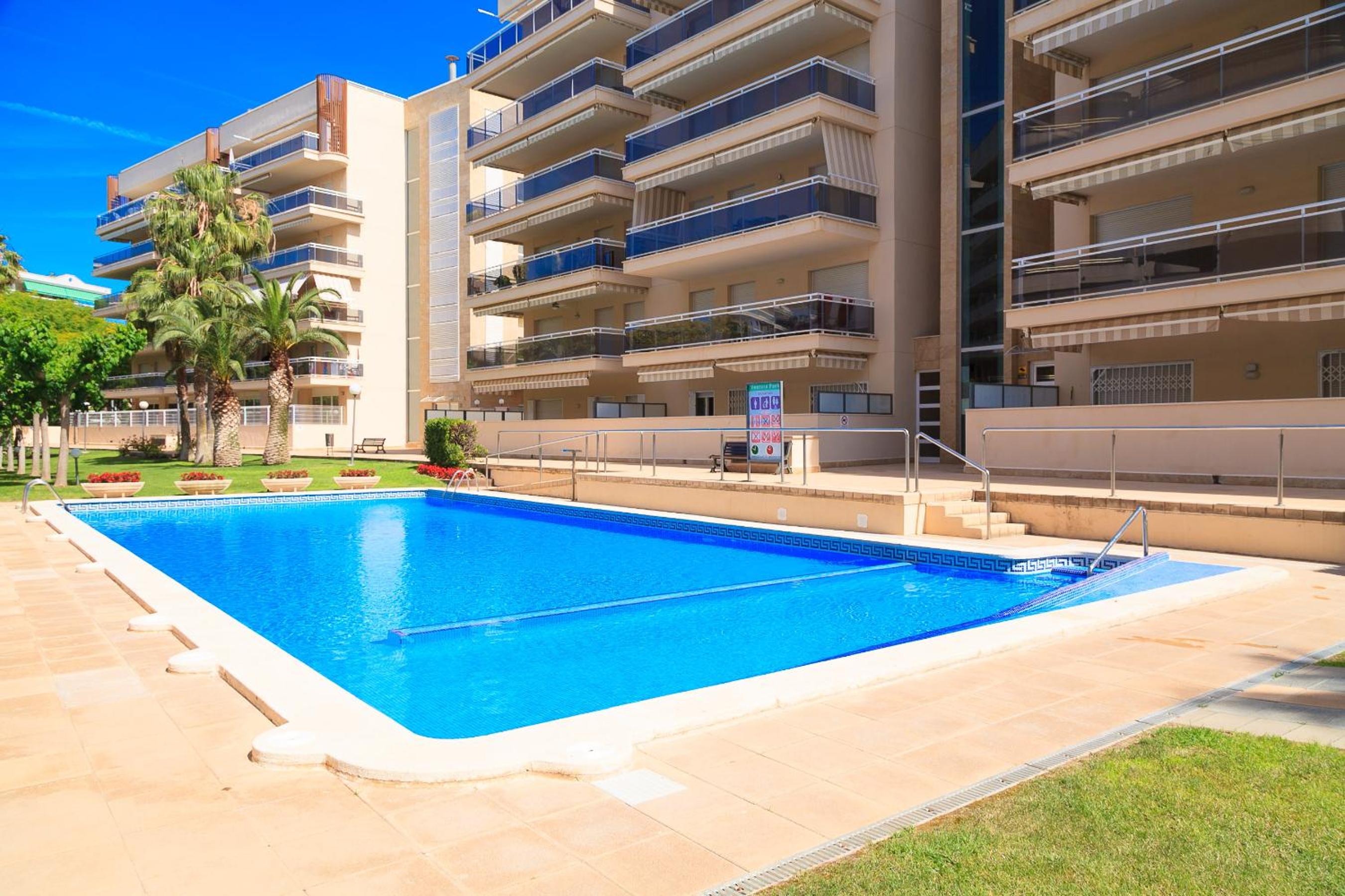 UHC Ventura Park Apartments