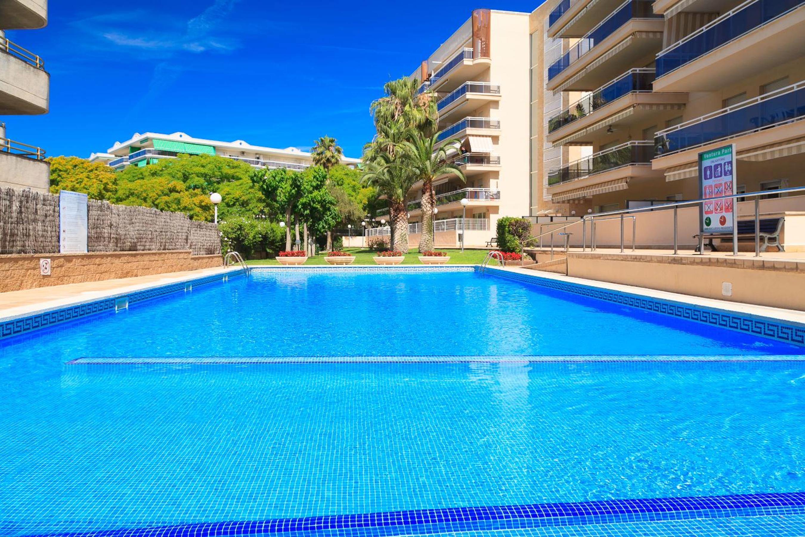 UHC Ventura Park Apartments