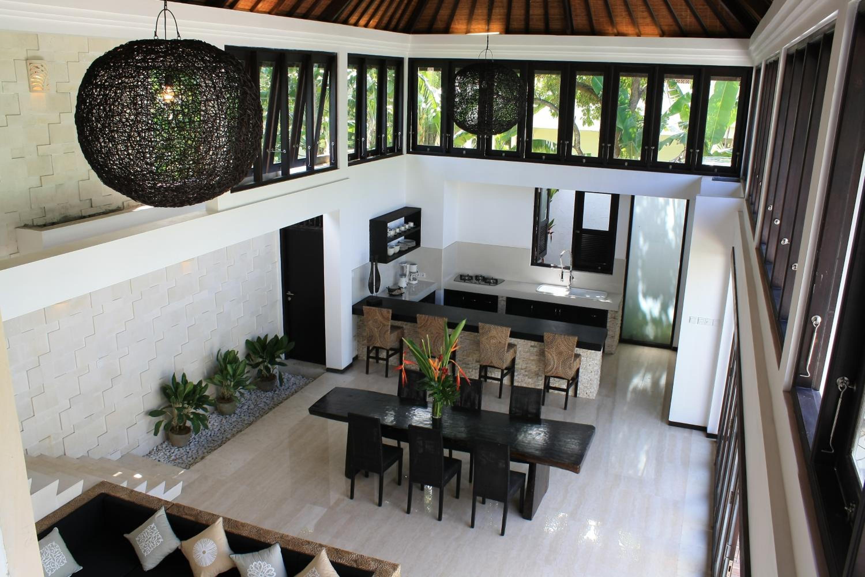 Artemis Villa Hotel