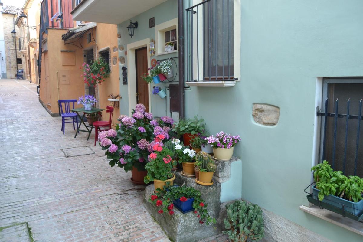 casetta za' Lucia view 3