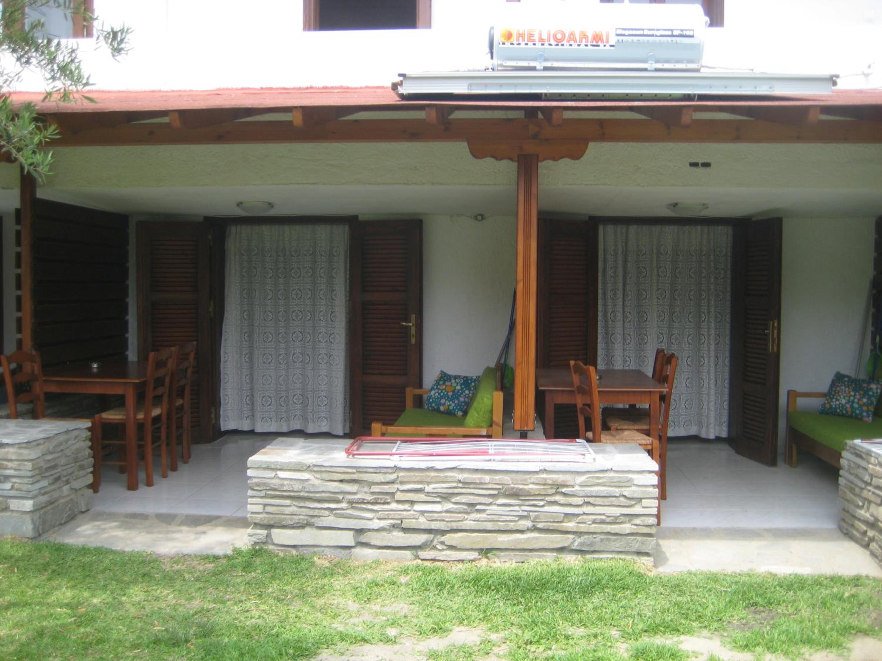 Petradaki Apartments