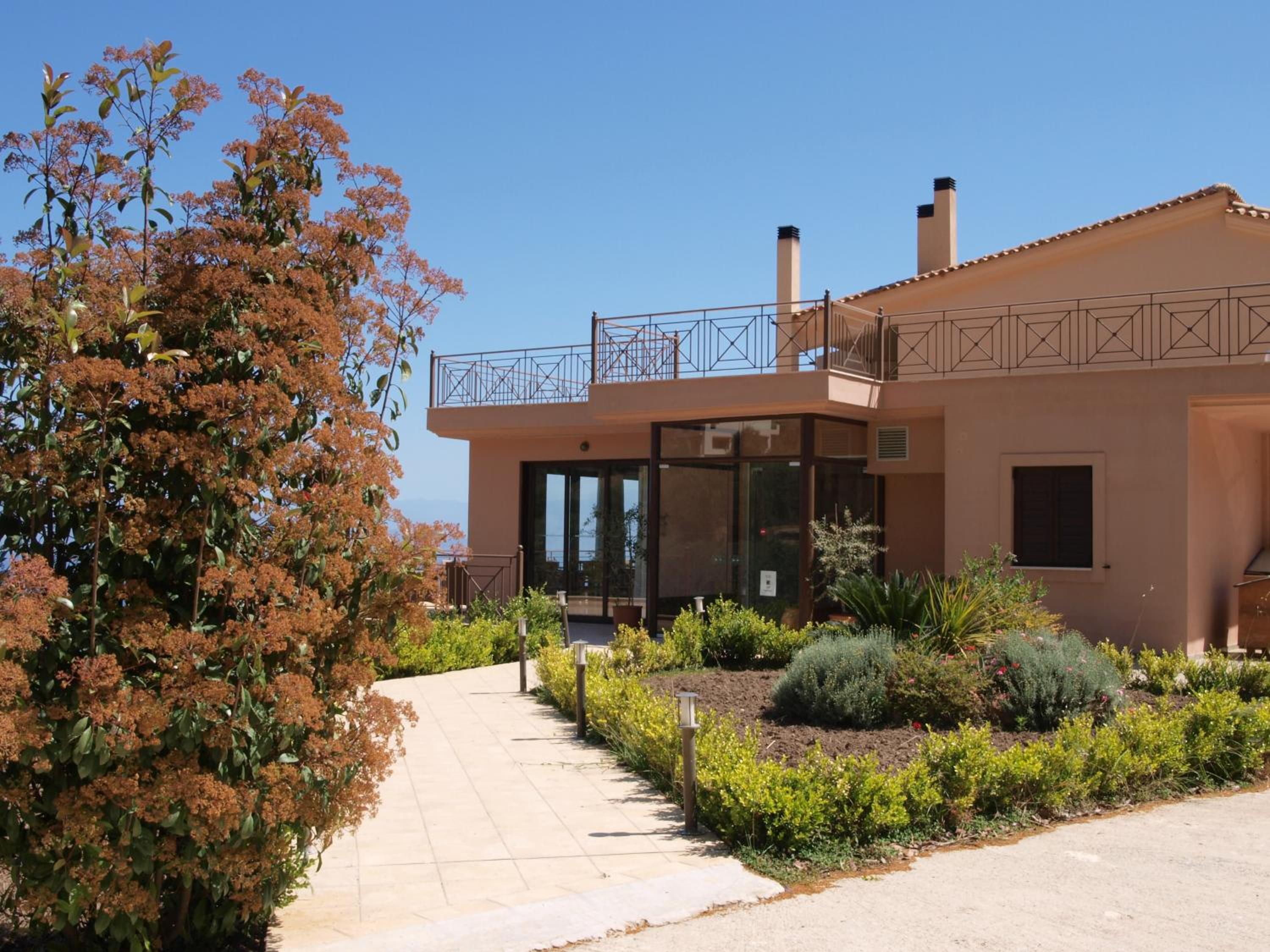 Hotel Theasi - Image 1