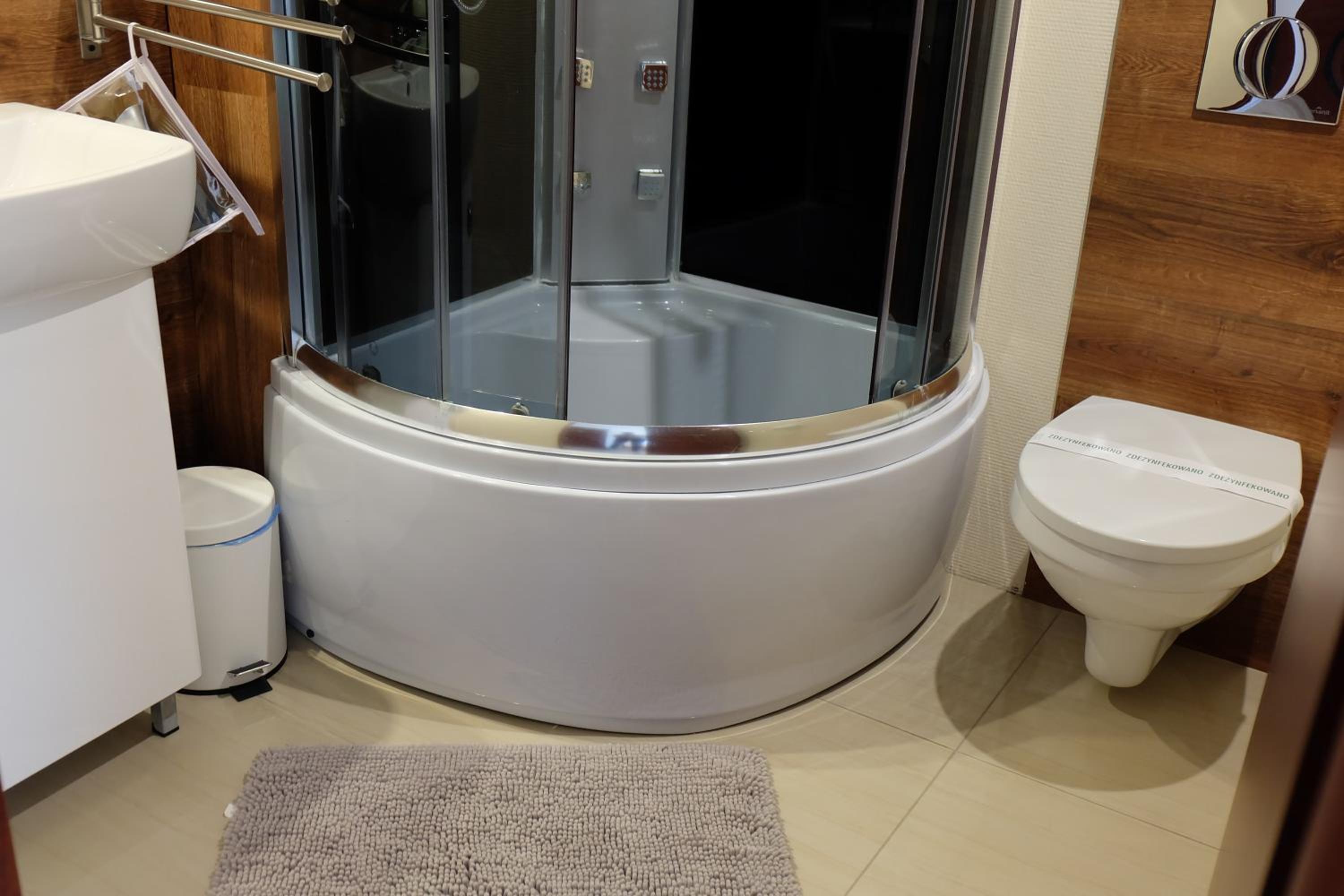 Willa Pod Aniołem - Pokoje Gościnne & Apartamenty z widokiem na góry
