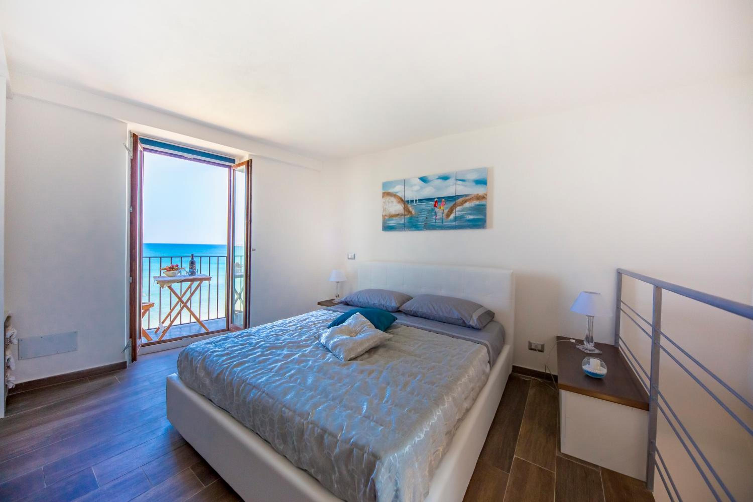 Marechiaro House view 2