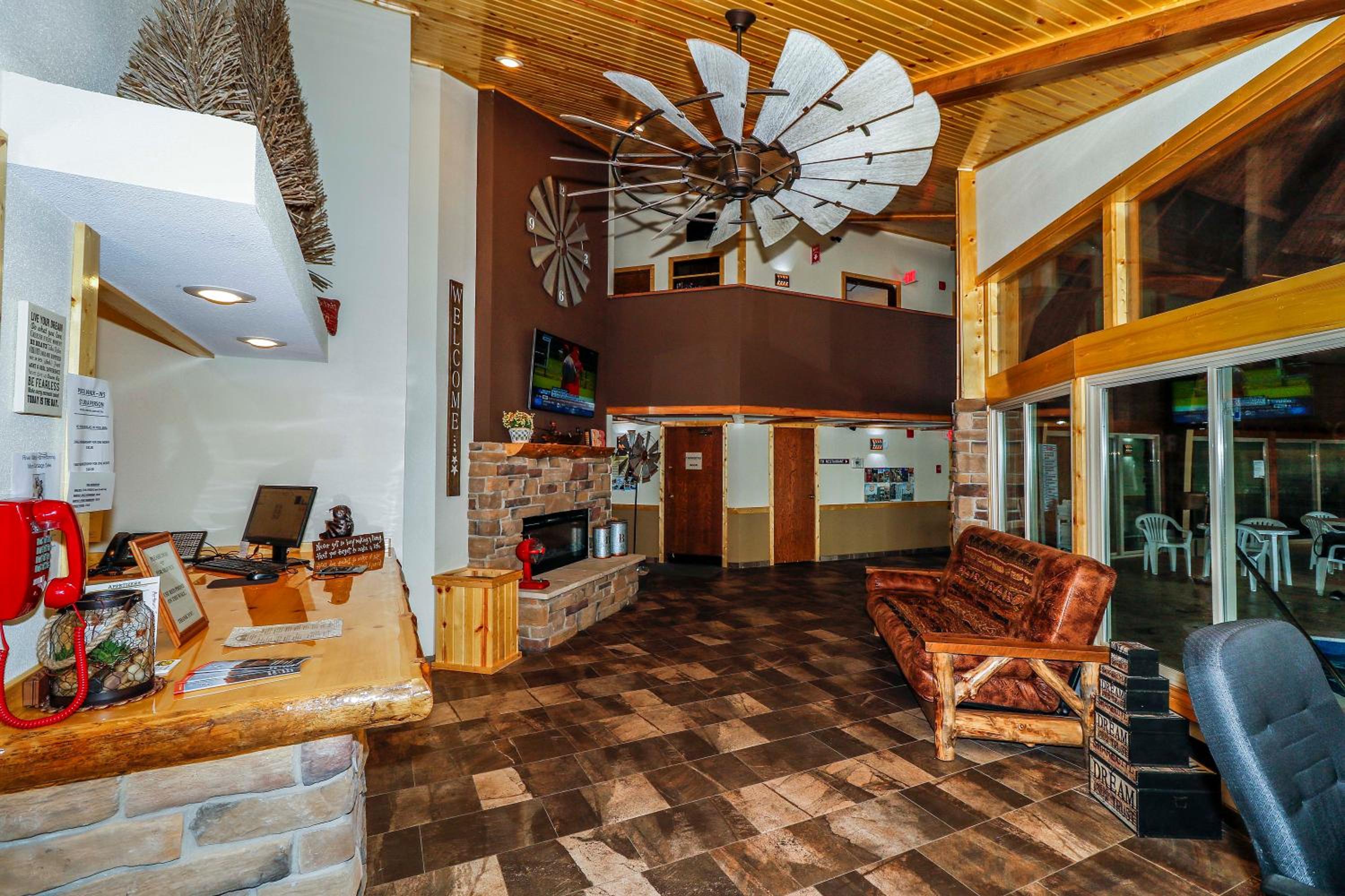 Round Barn Lodge