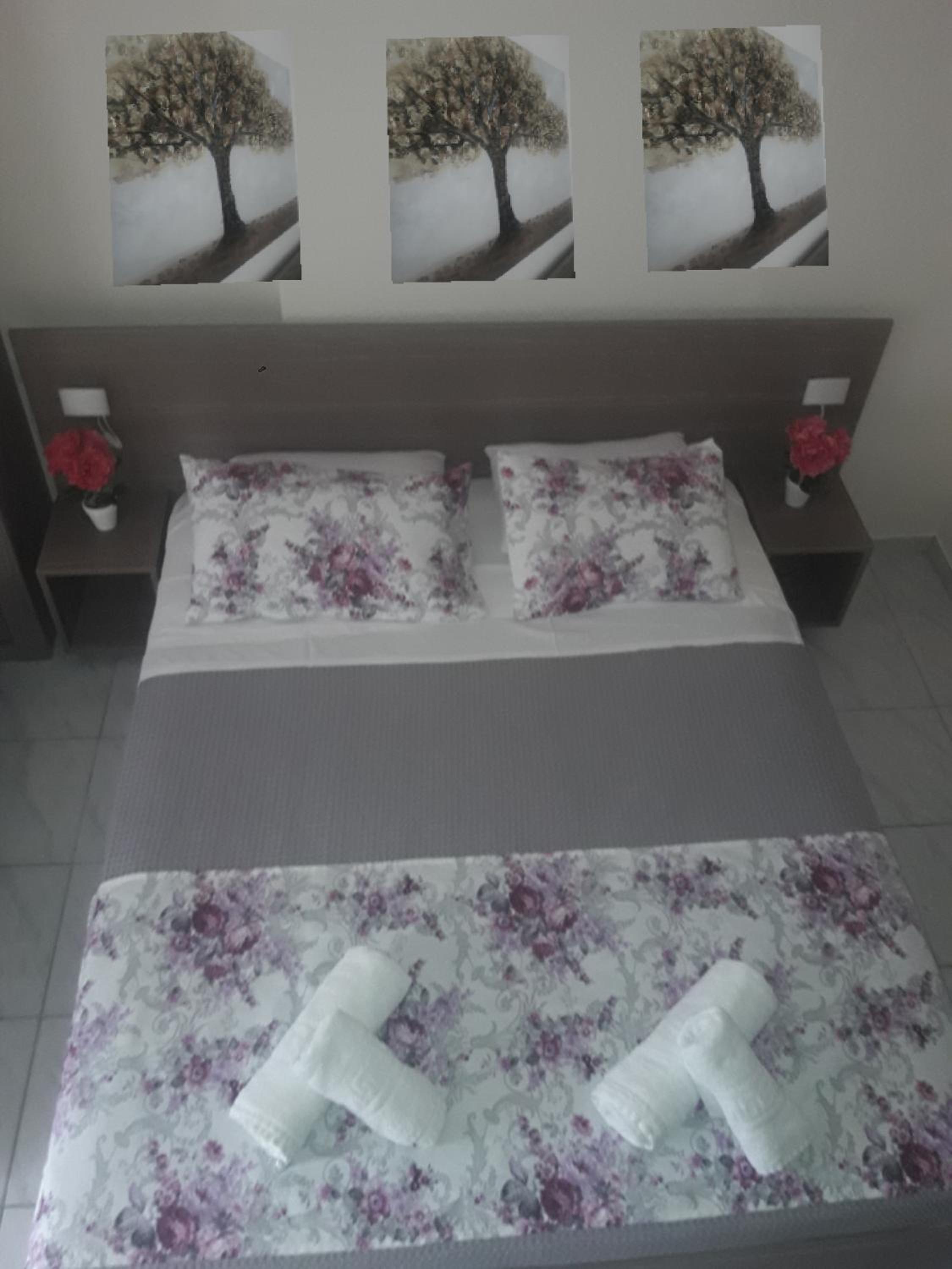 The Garden Apartments photo 4