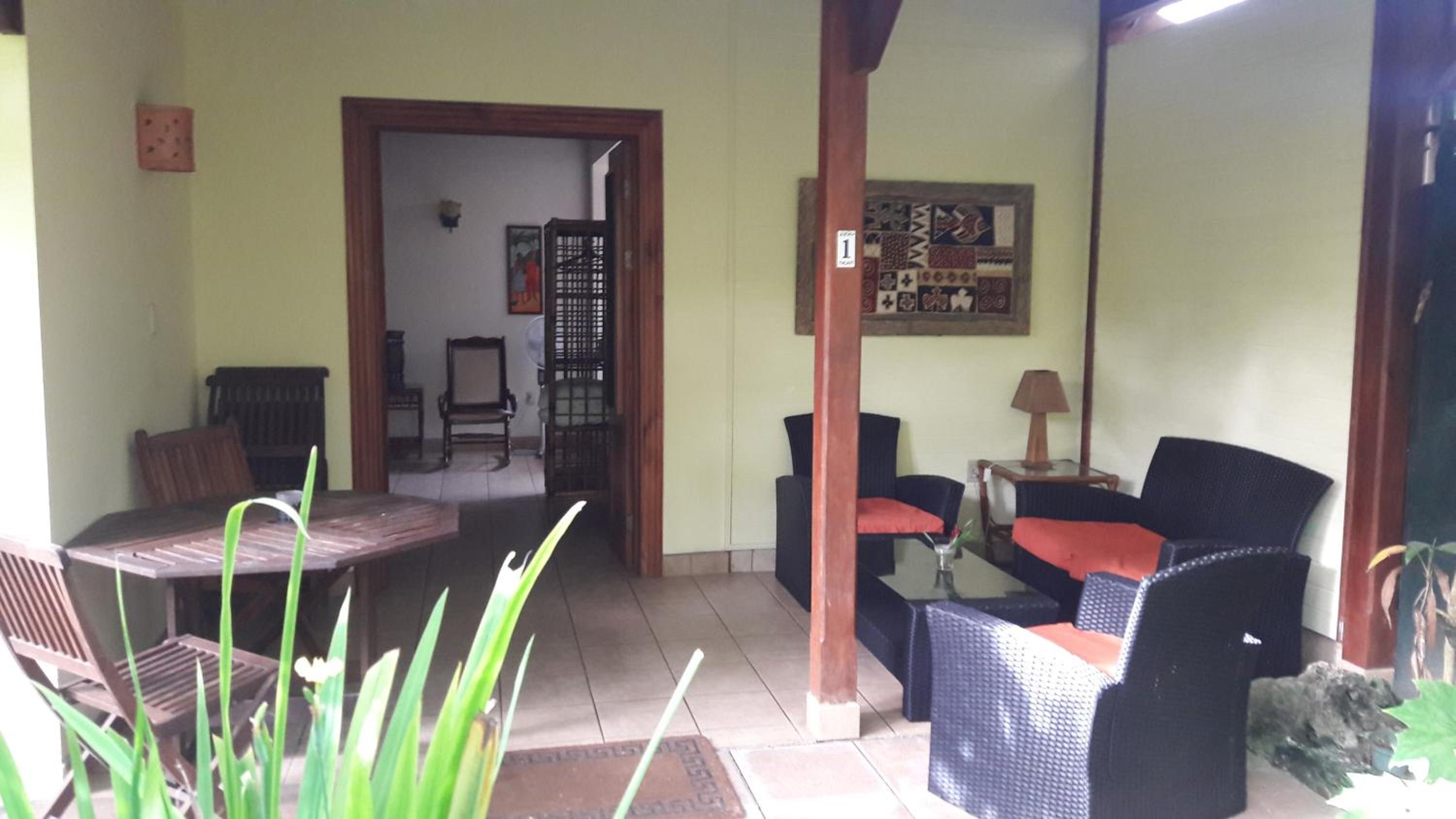 Playa Negra Guesthouse