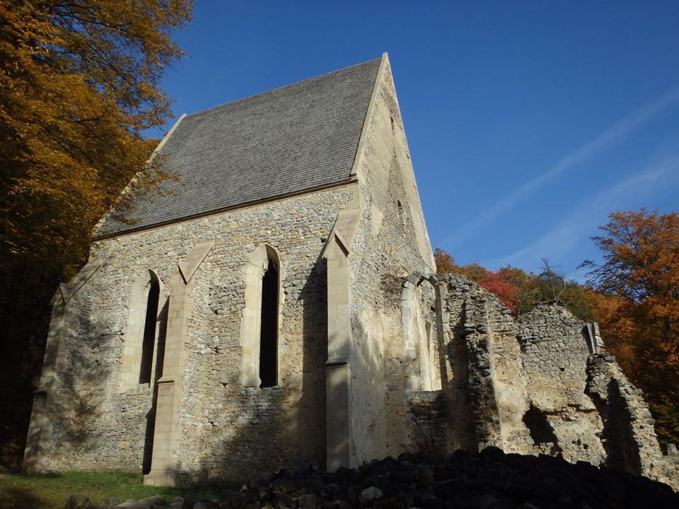 Photo 25