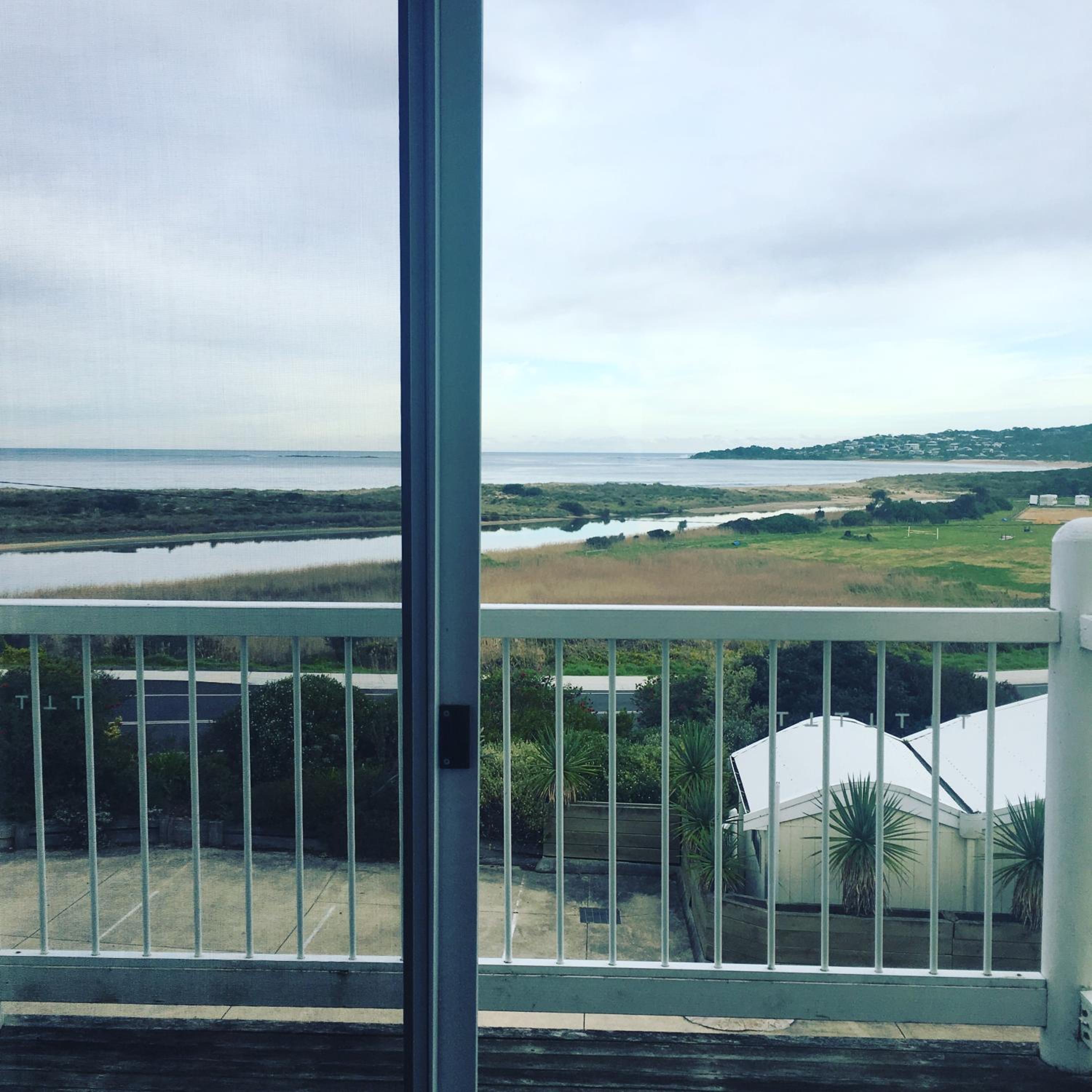 A Great Ocean View Motel