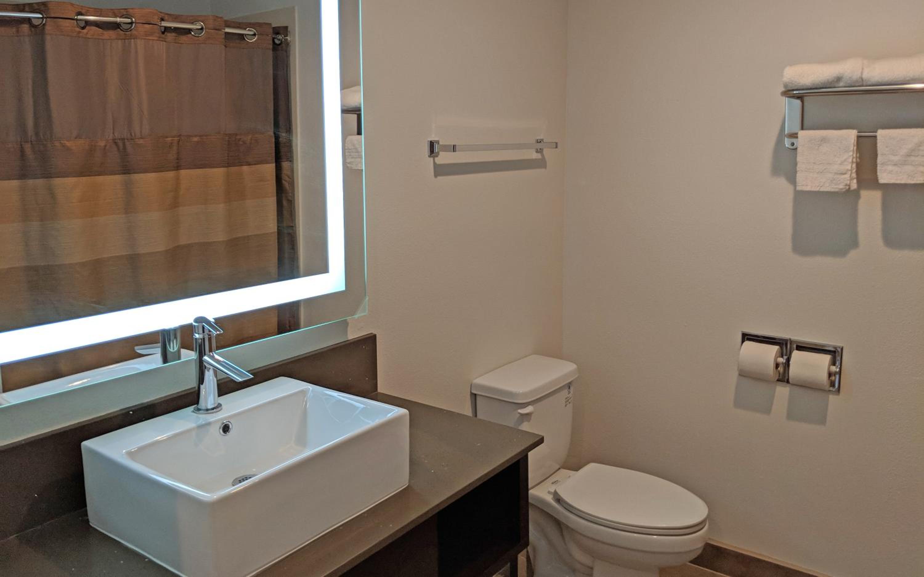 Pico Rivera Vacations - Epic Hotel - Property Image 17