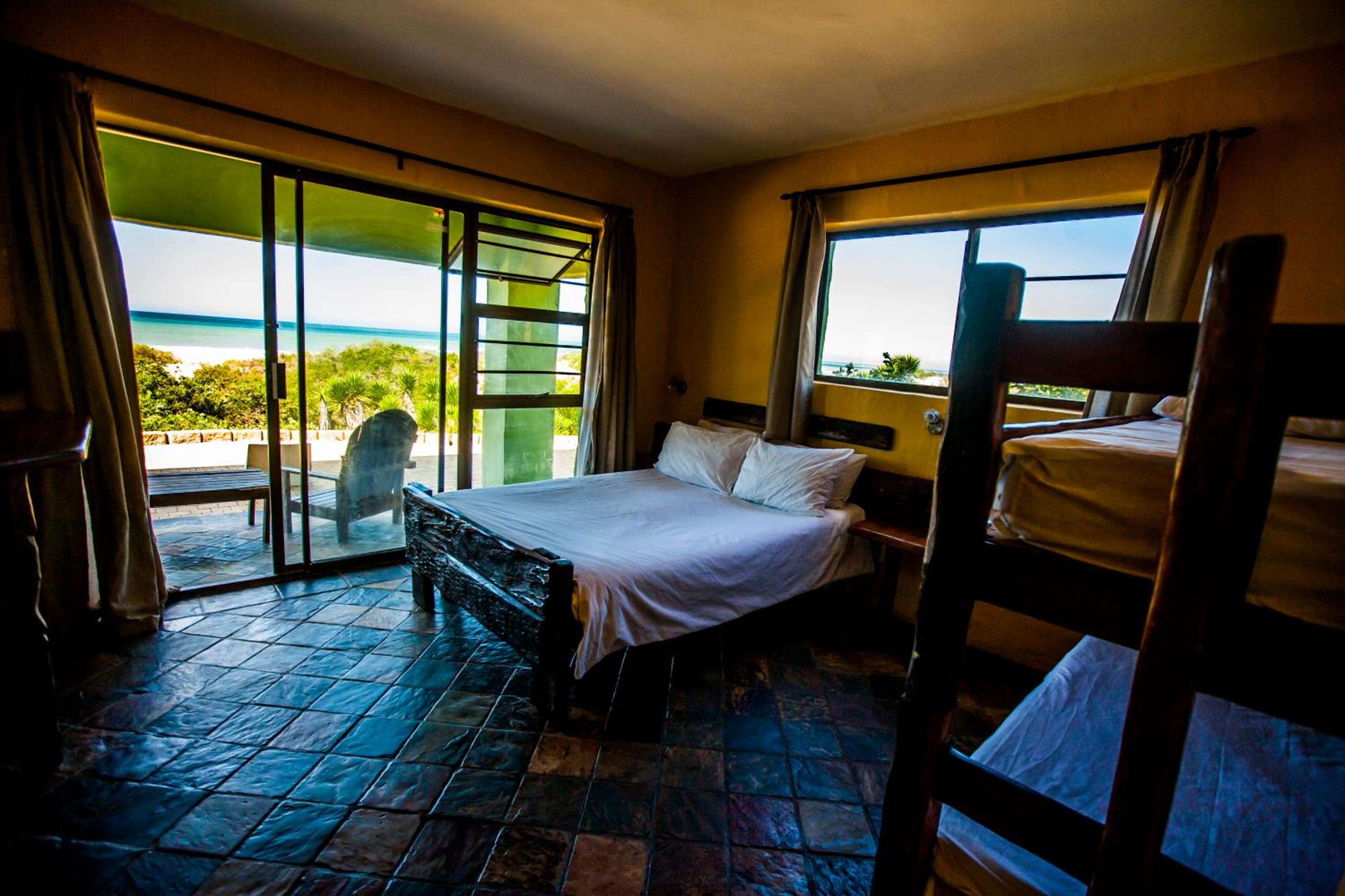 Island Vibe Backpackers Jeffreys Bay