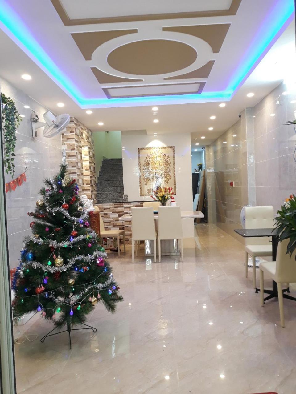 Helen Home