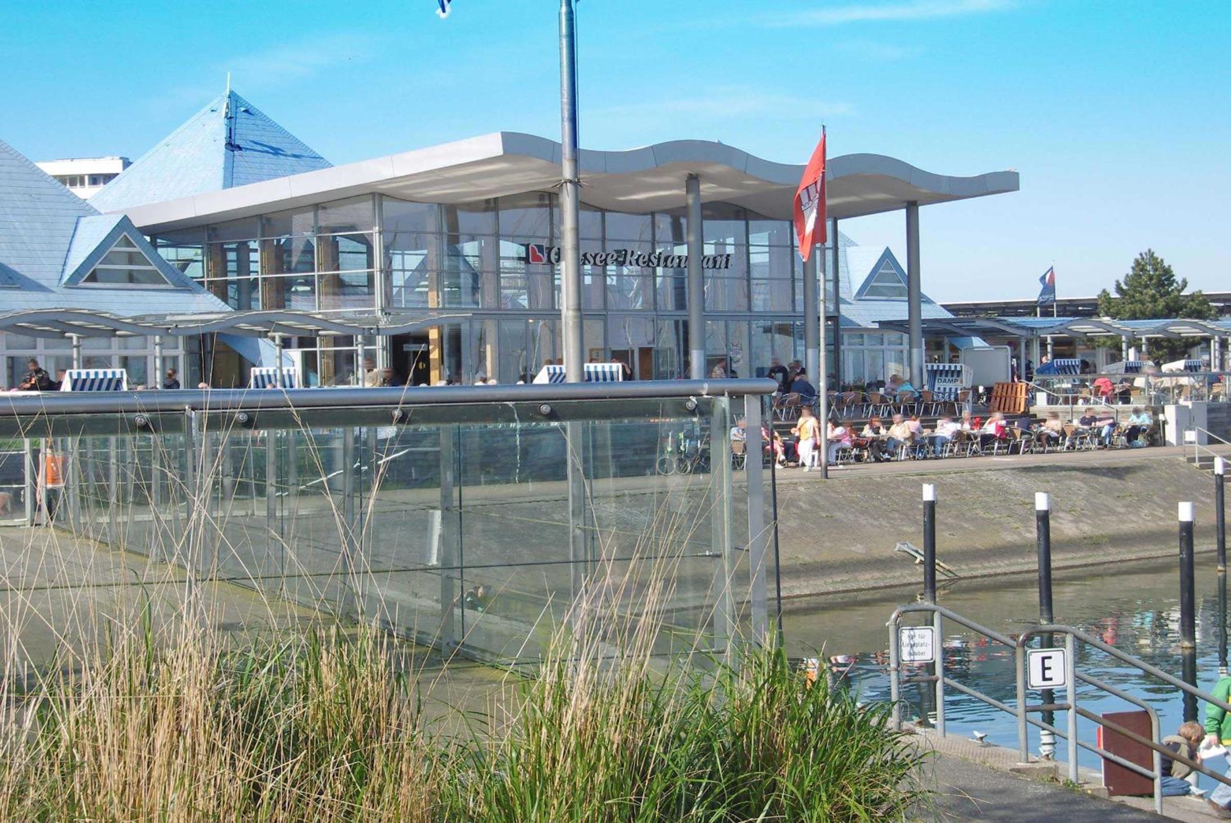 Zeltdachhaus mit WLAN in Strandnaehe