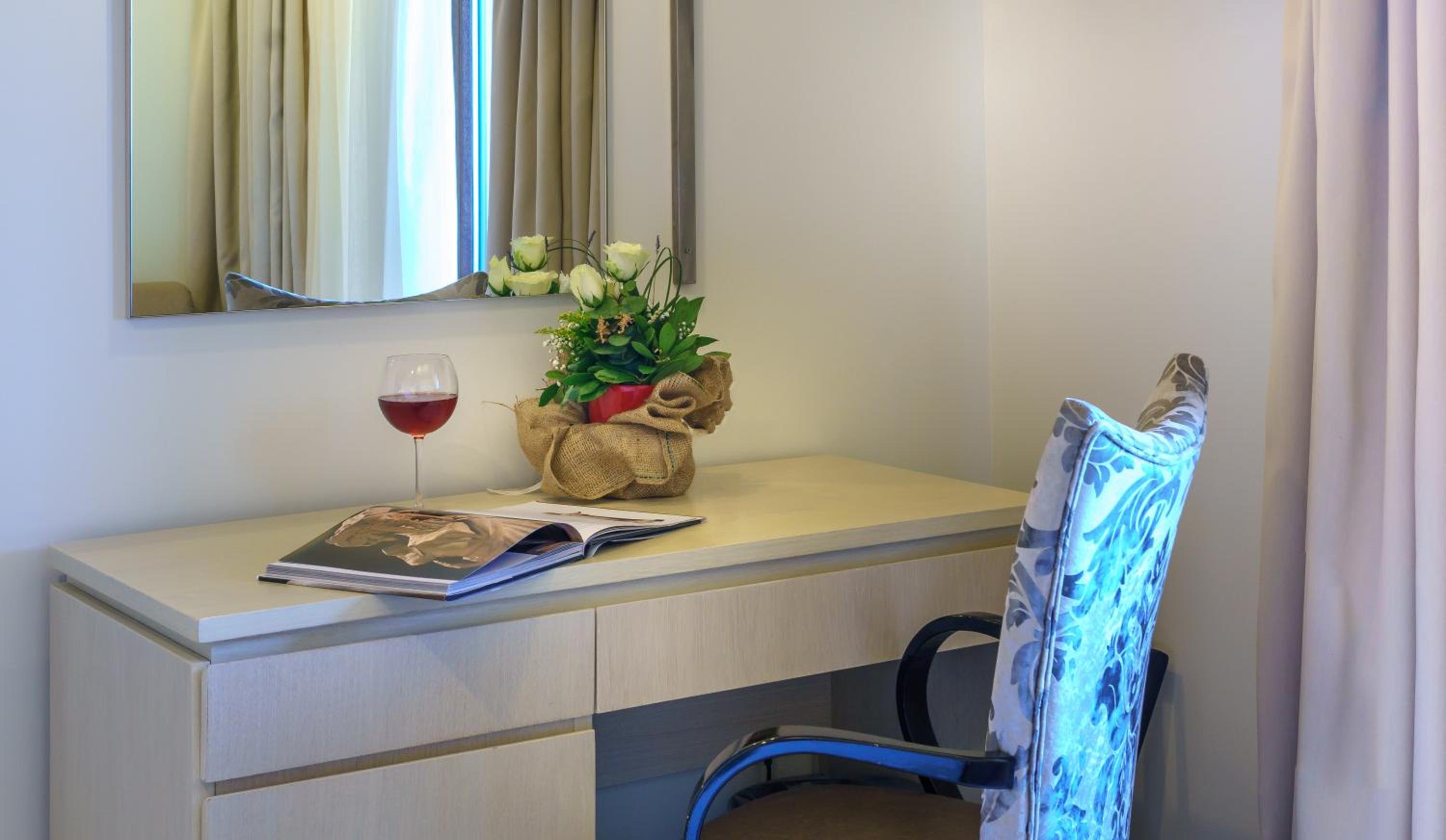 Cosmopolitan Hotel by GHH