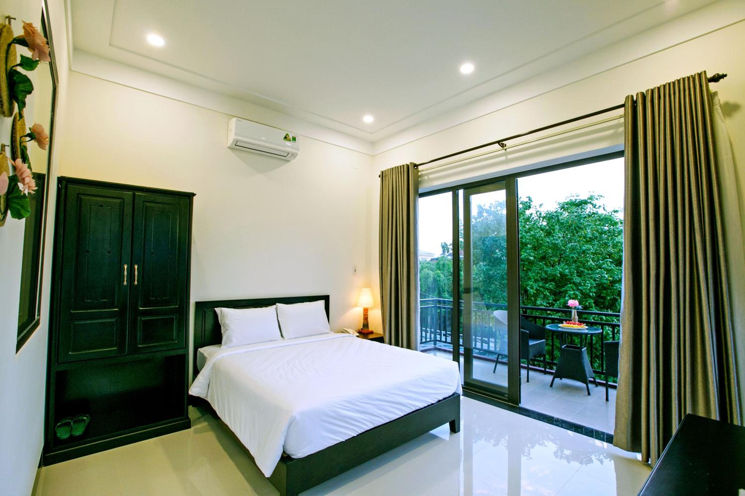 Zen Hoian Villa