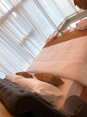 Golden Stay Vacation Homes continental tower marina