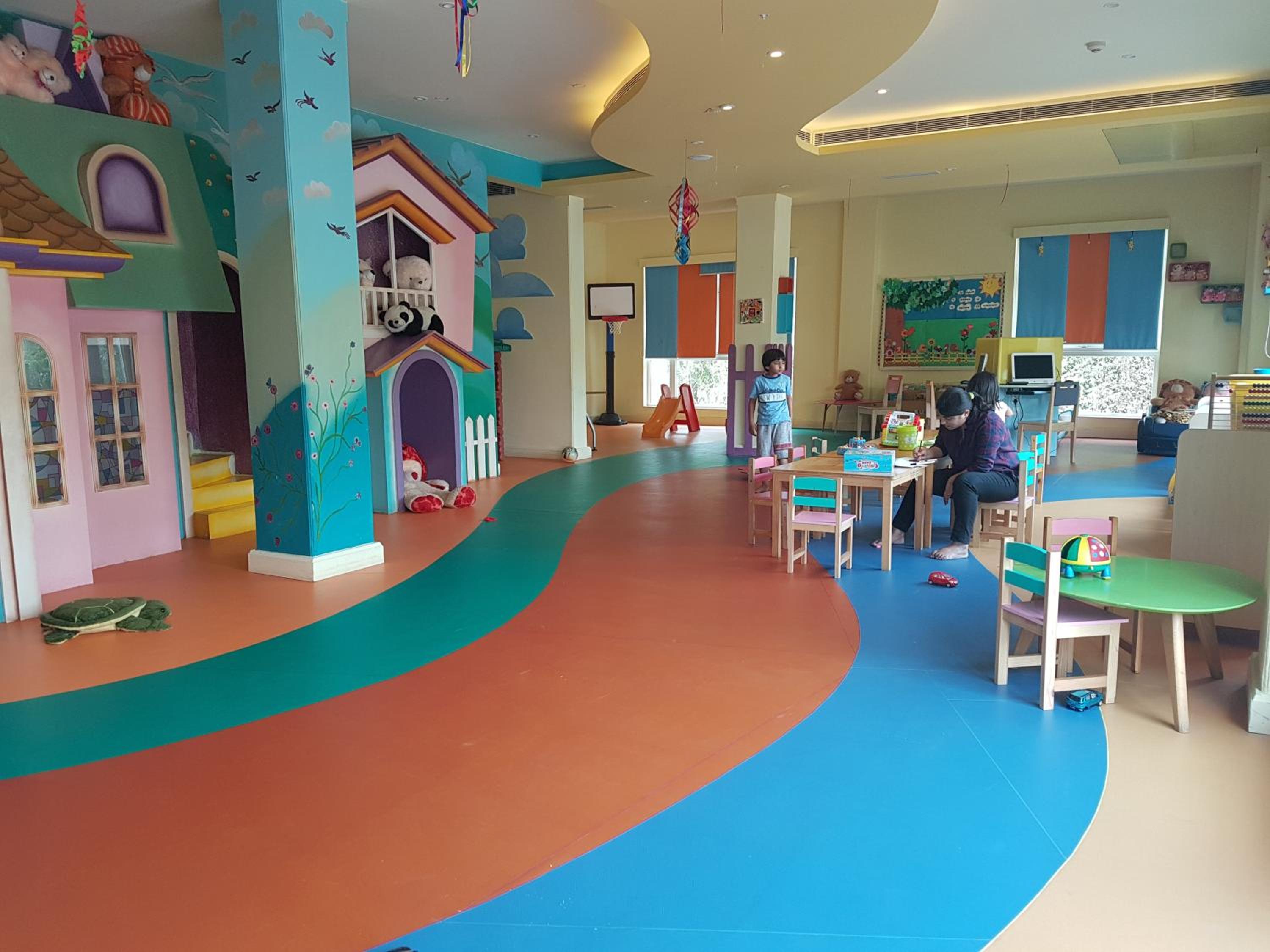 The Palms Town & Country Club - Resort