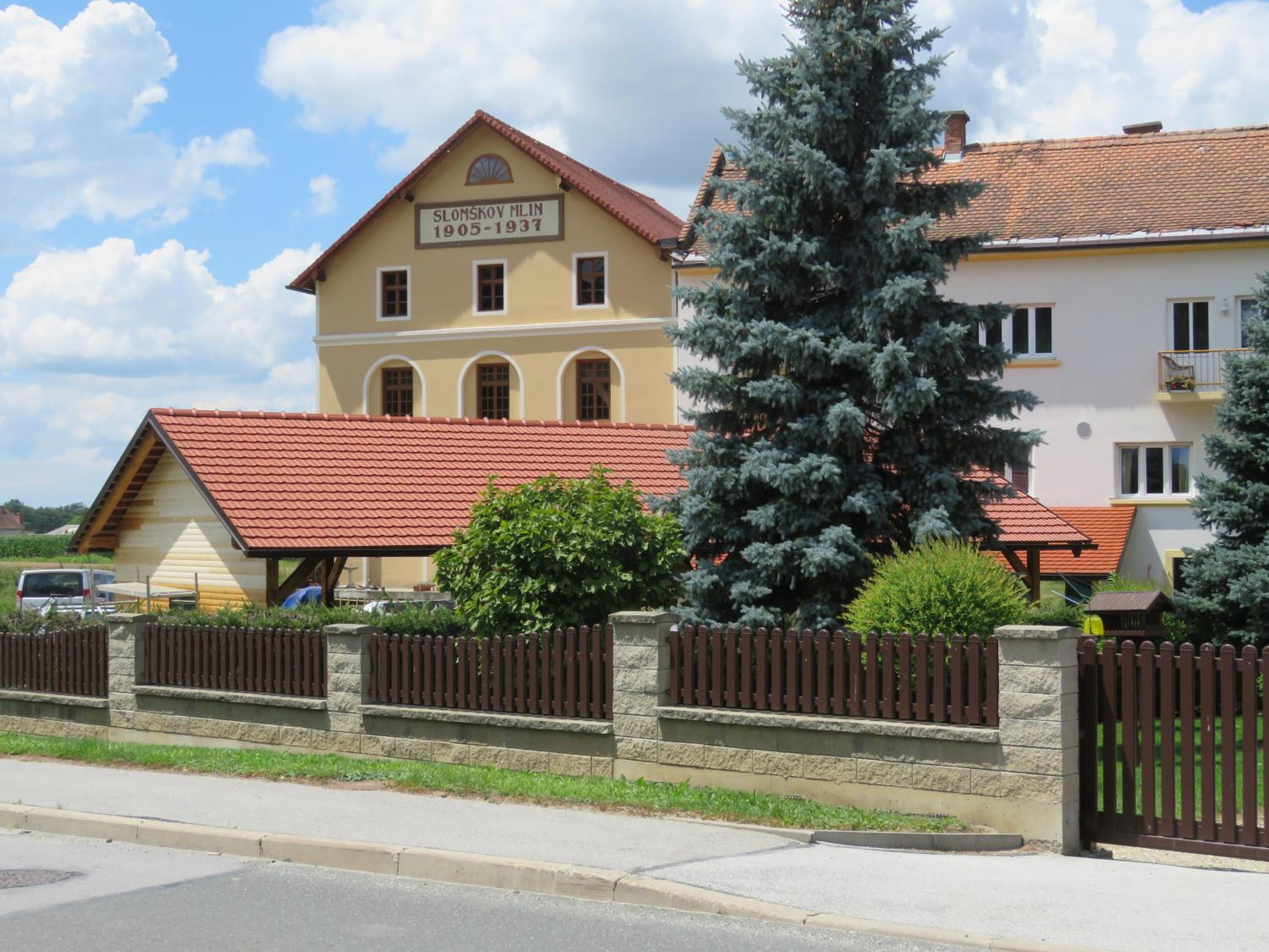 Photo 41