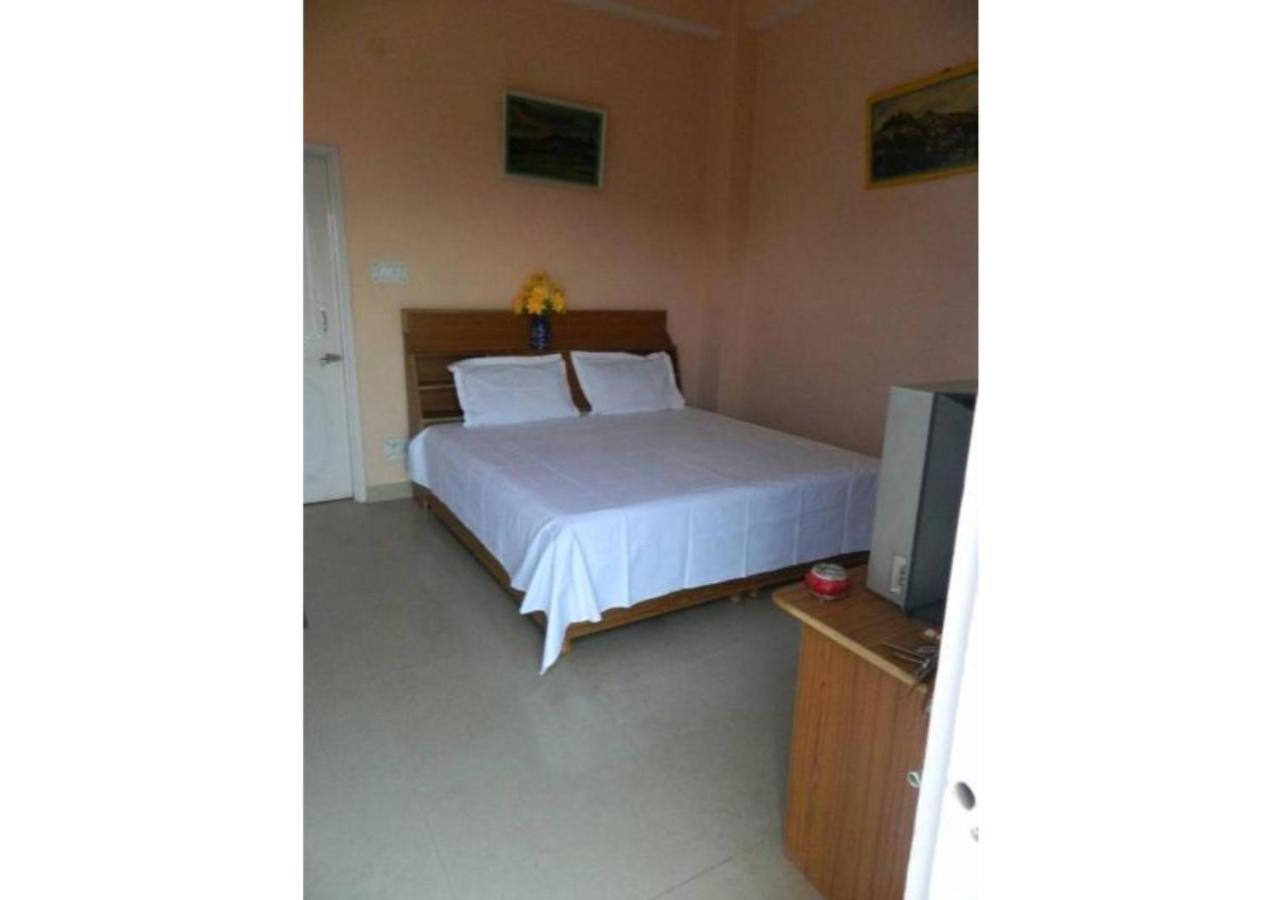 SuperFriendly stay in Sanjauli Shimla view 3