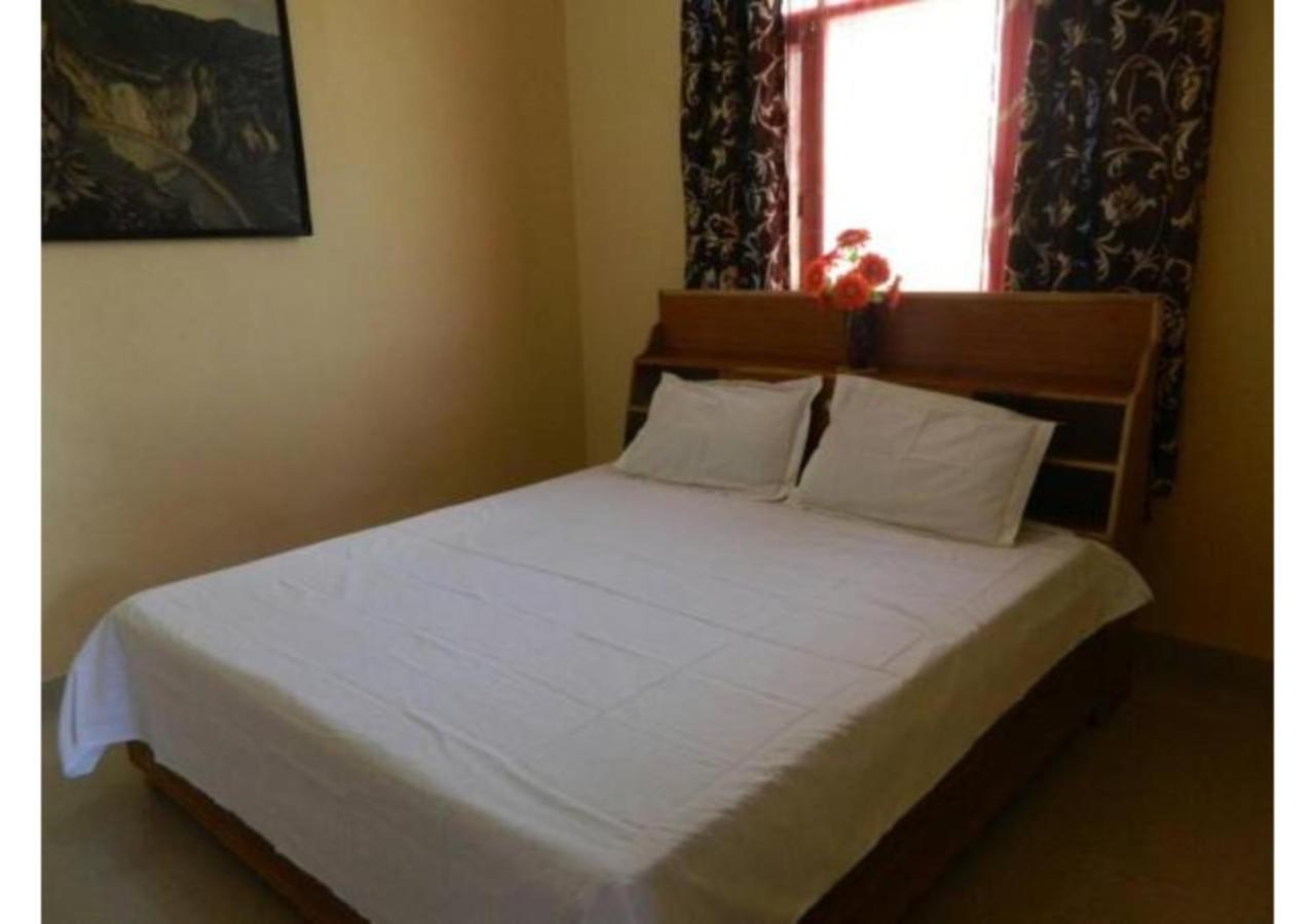 SuperFriendly stay in Sanjauli Shimla view 2