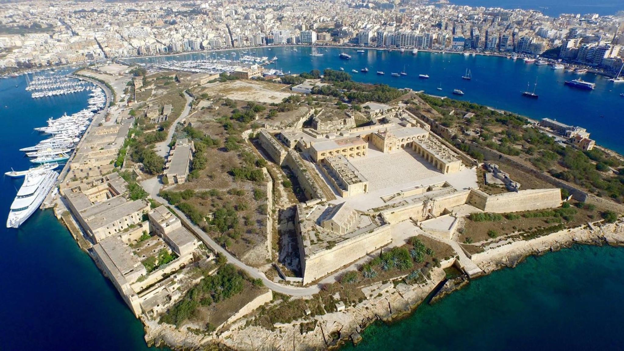 Luxury Msida Circle Suites