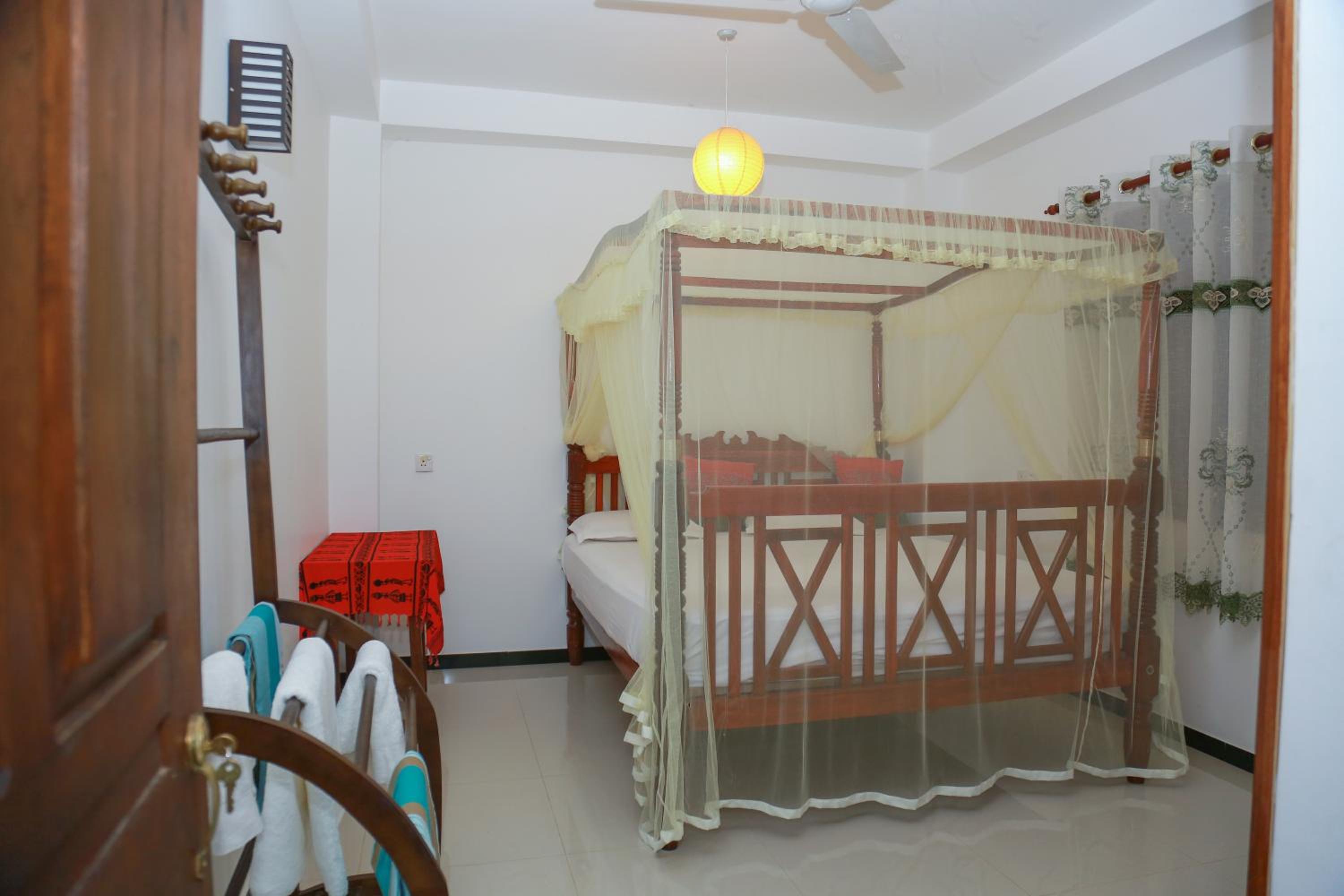 Omee Guest view 2