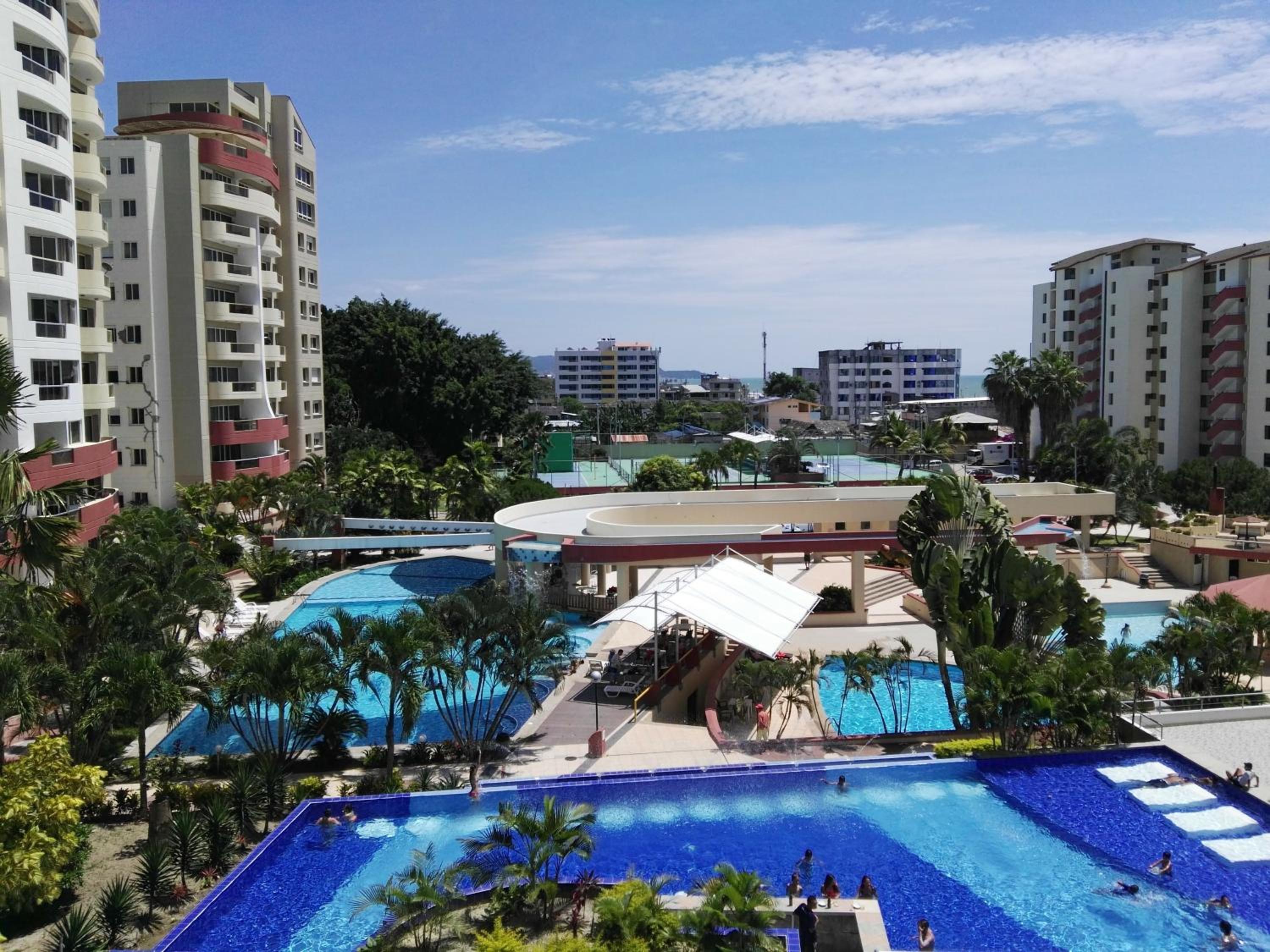 Playa Almendro Resort