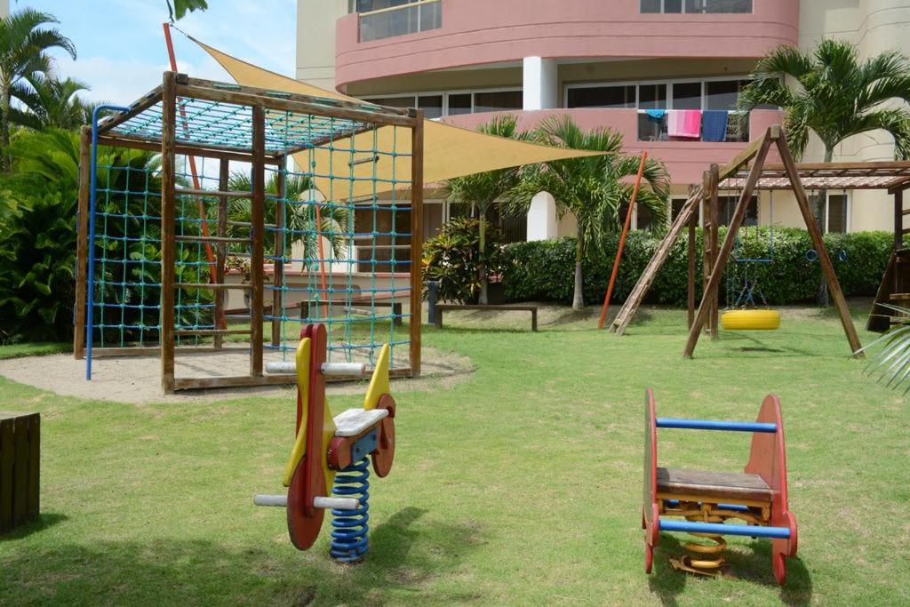 Playa Almendro Resort