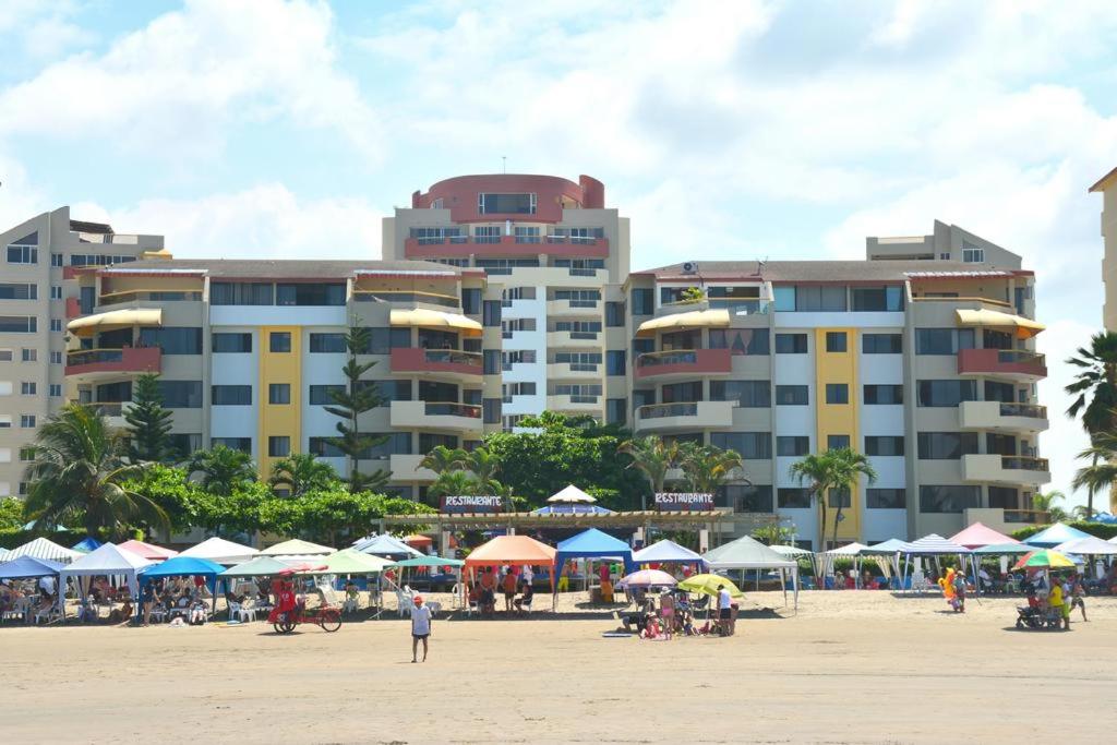 Playa Almendro Resort