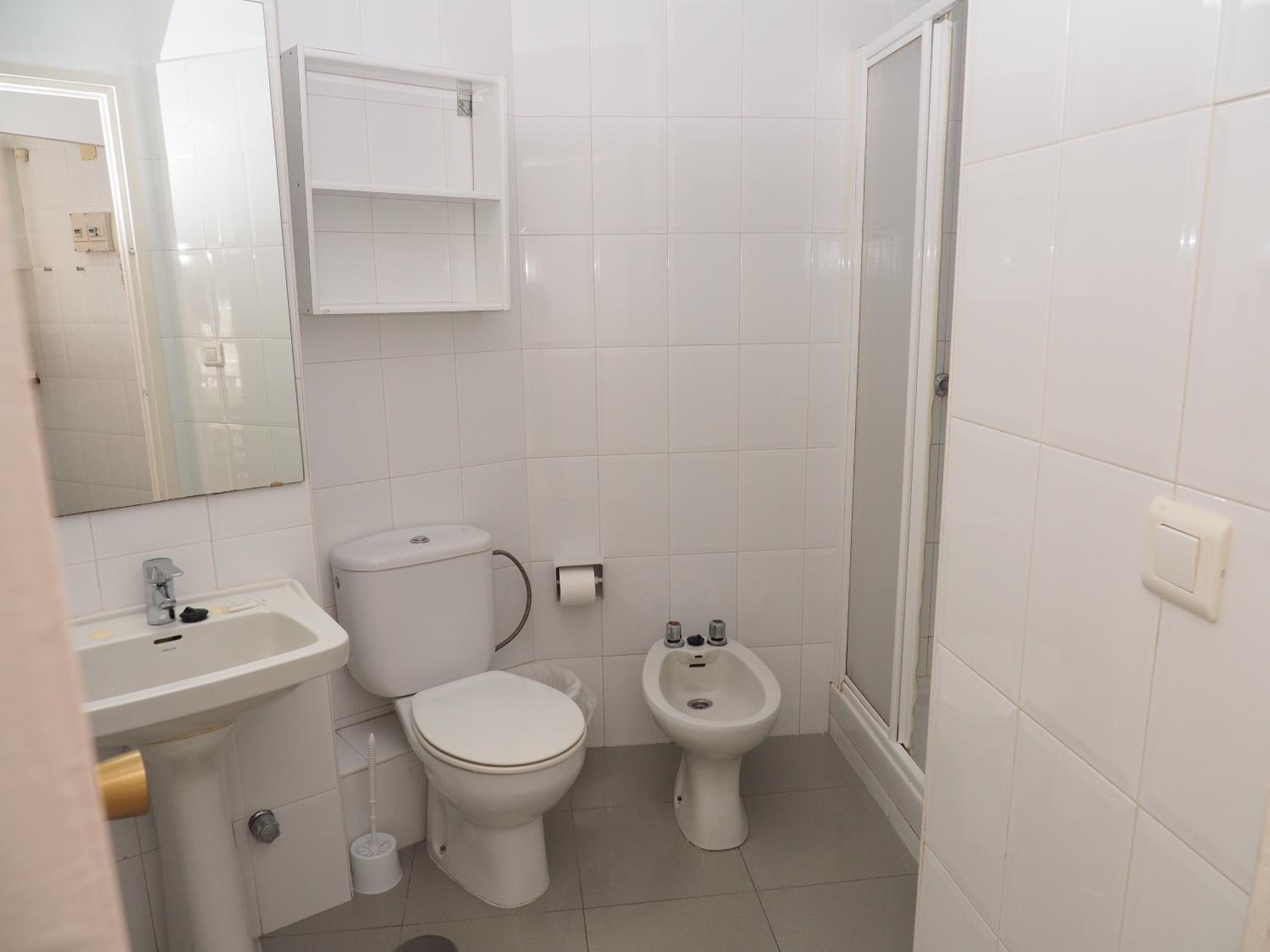 Apartamentos Intercentro Algarrobo-Costa APARTAMENTOS TURÍSTICOS -INMOBILIARIA