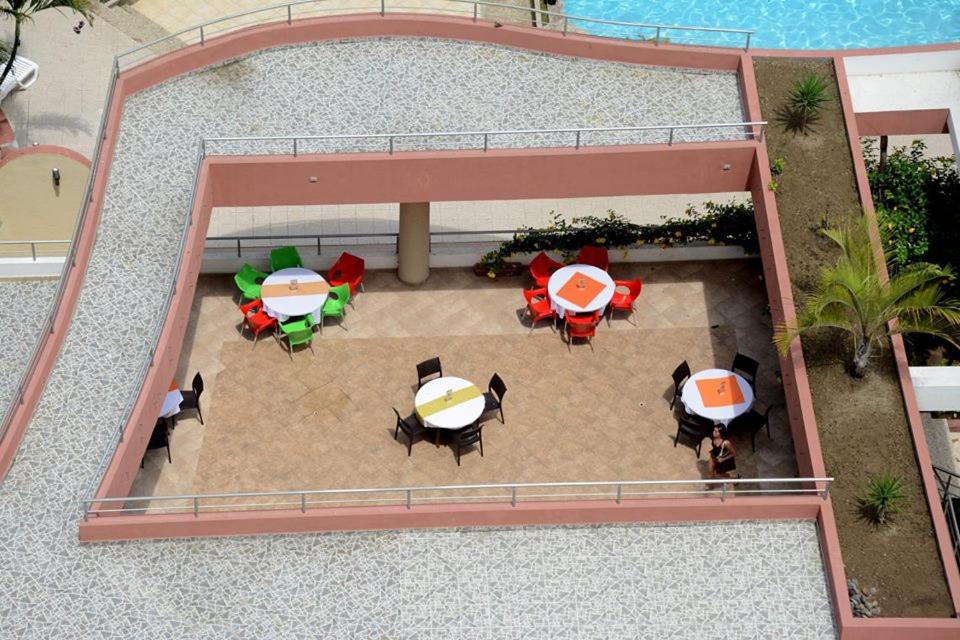 Playa Almendro Resort