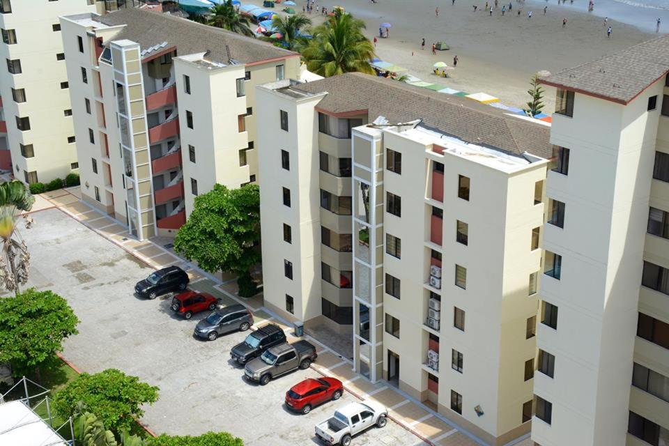 Playa Almendro Resort