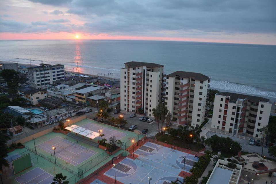 Playa Almendro Resort