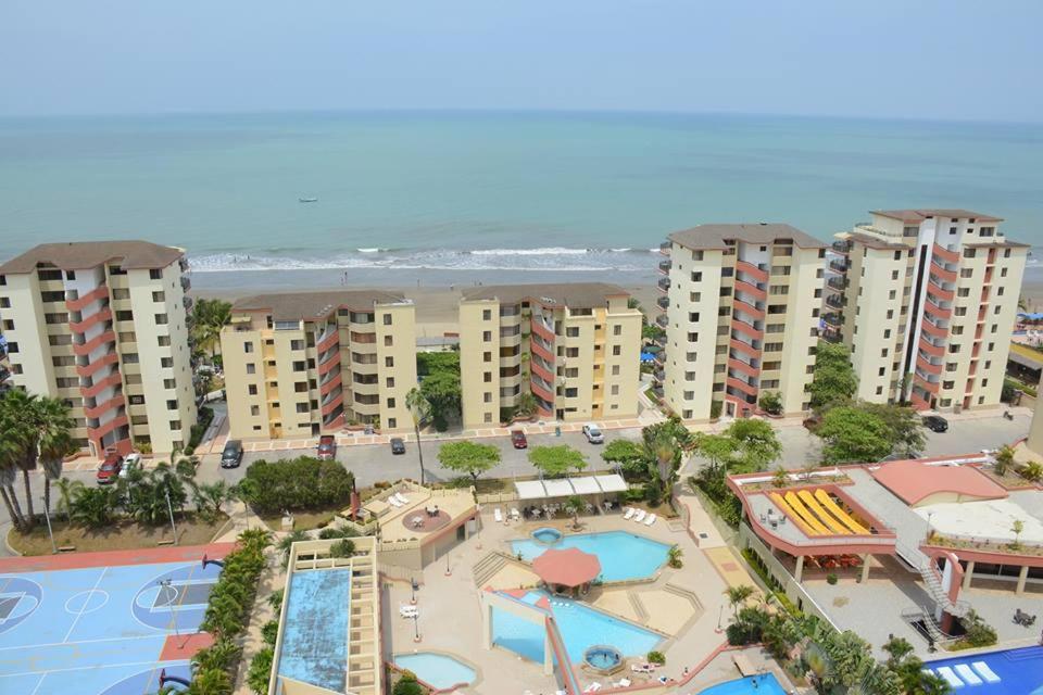 Playa Almendro Resort