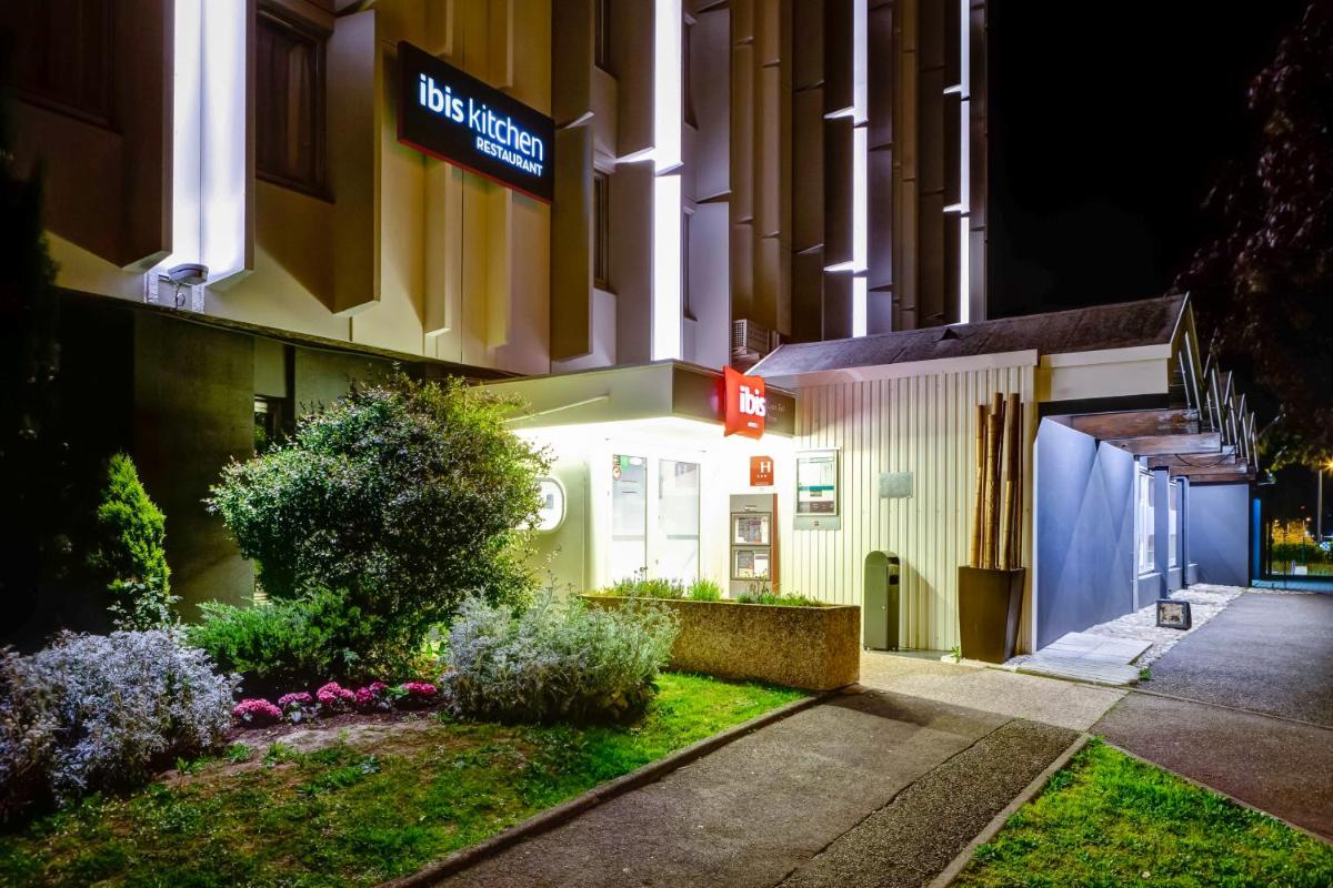 hotel building