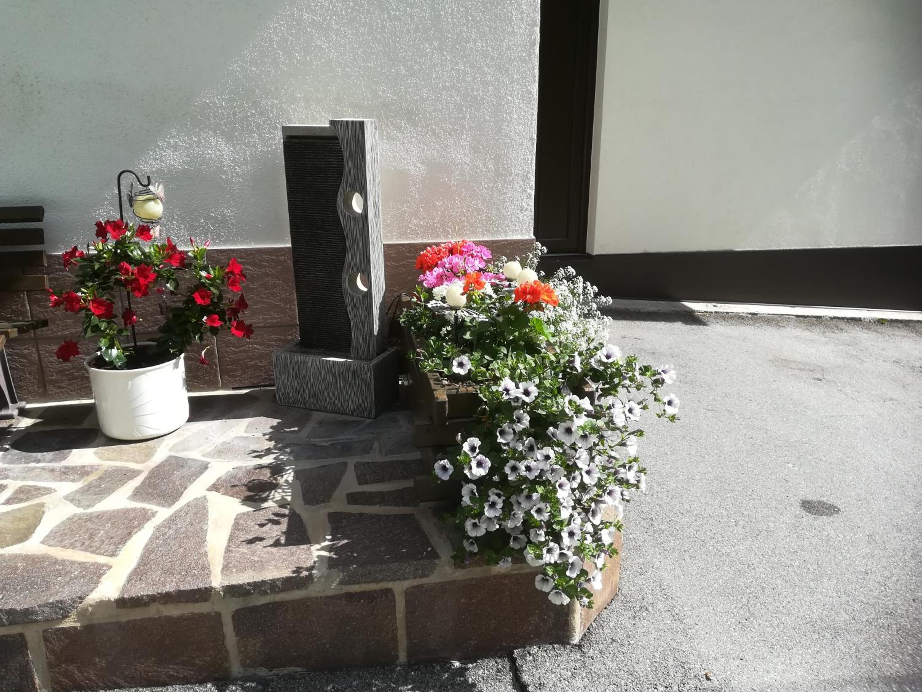 Photo 26