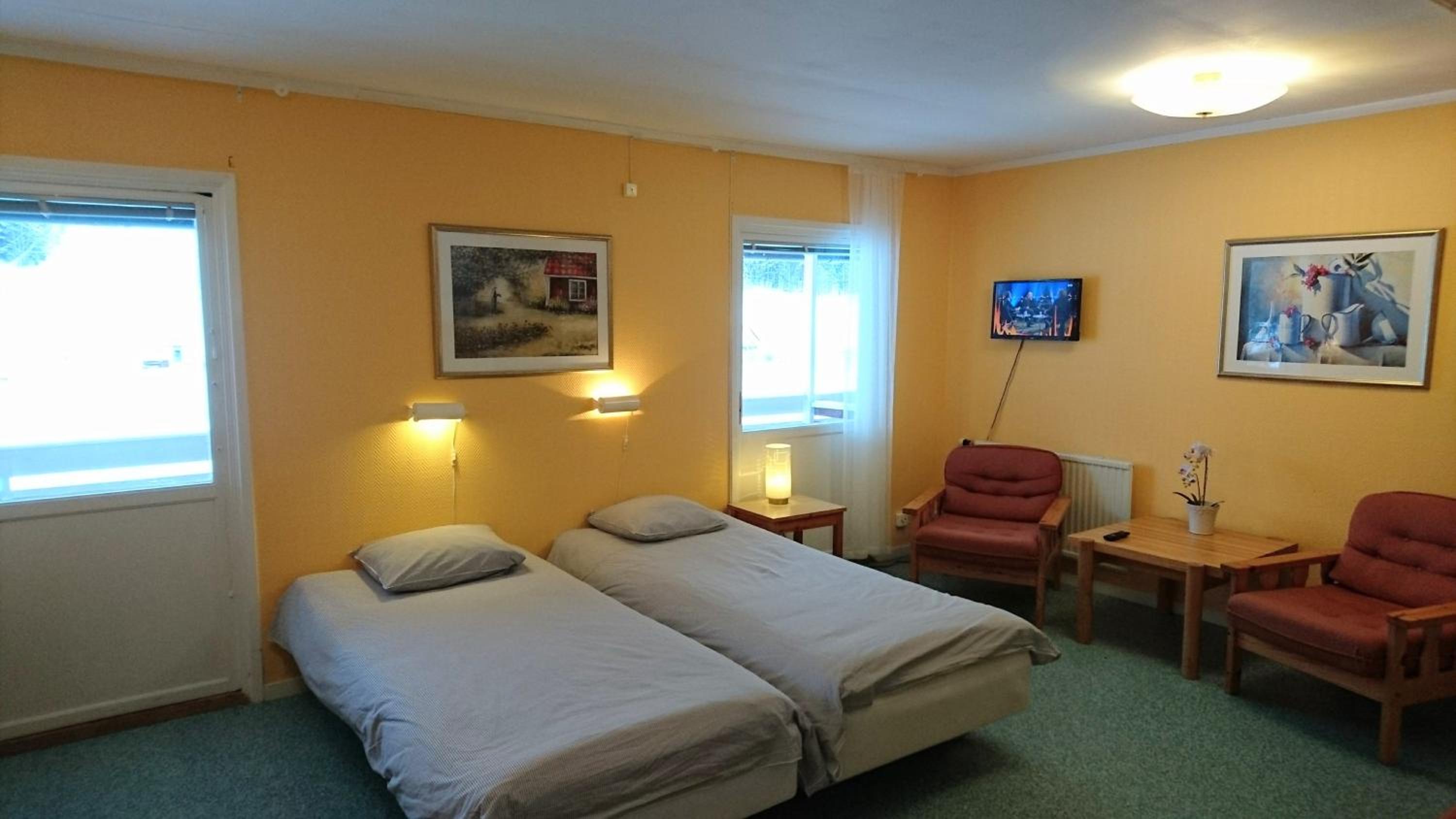 Photo 11