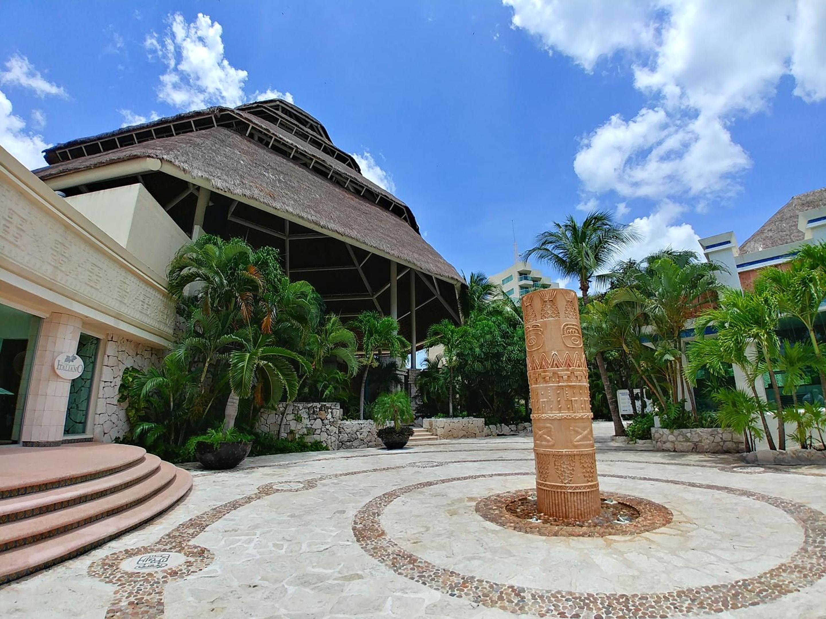 Cozumel Vacations - Grand Park Royal Cozumel - All Inclusive - Property Image 3