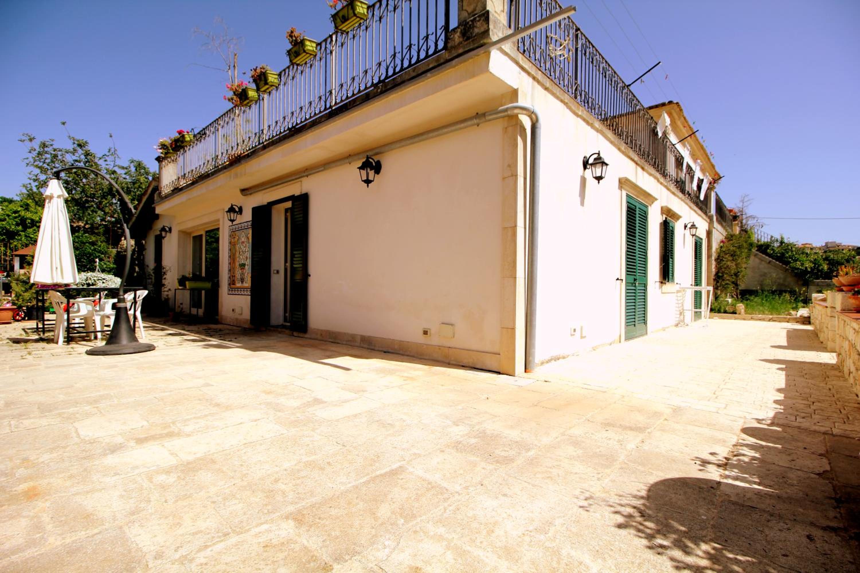 Modica Garden Resort view 2