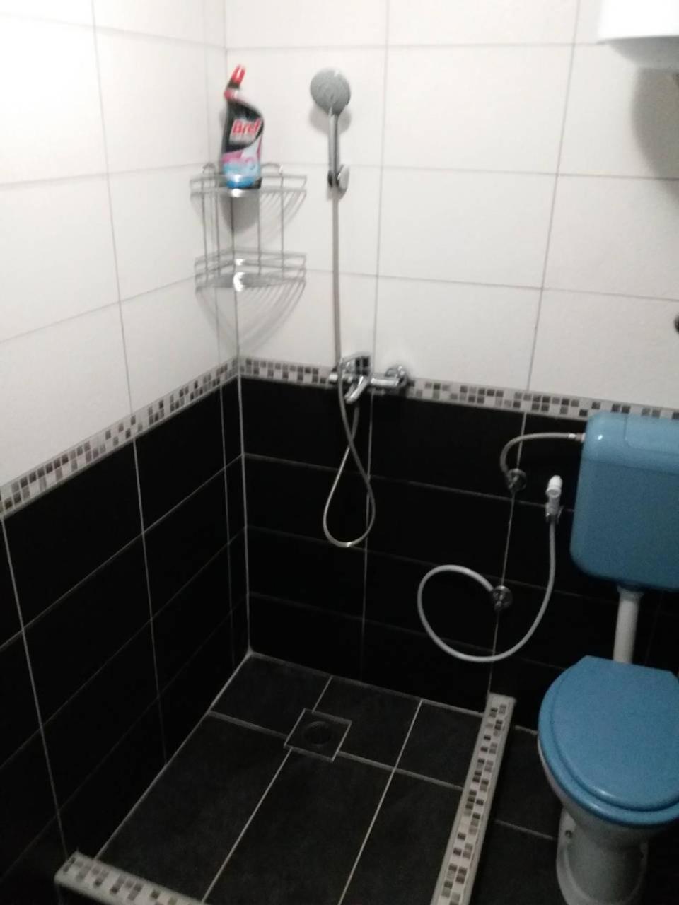Photo 34